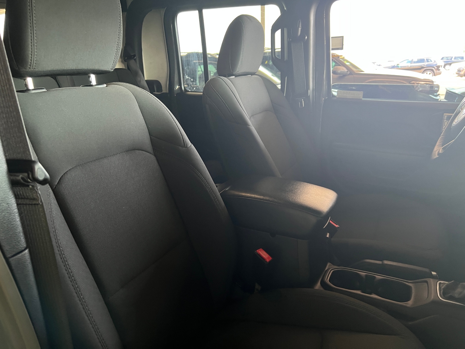 Thumbnail: 2021 Jeep Gladiator - 2