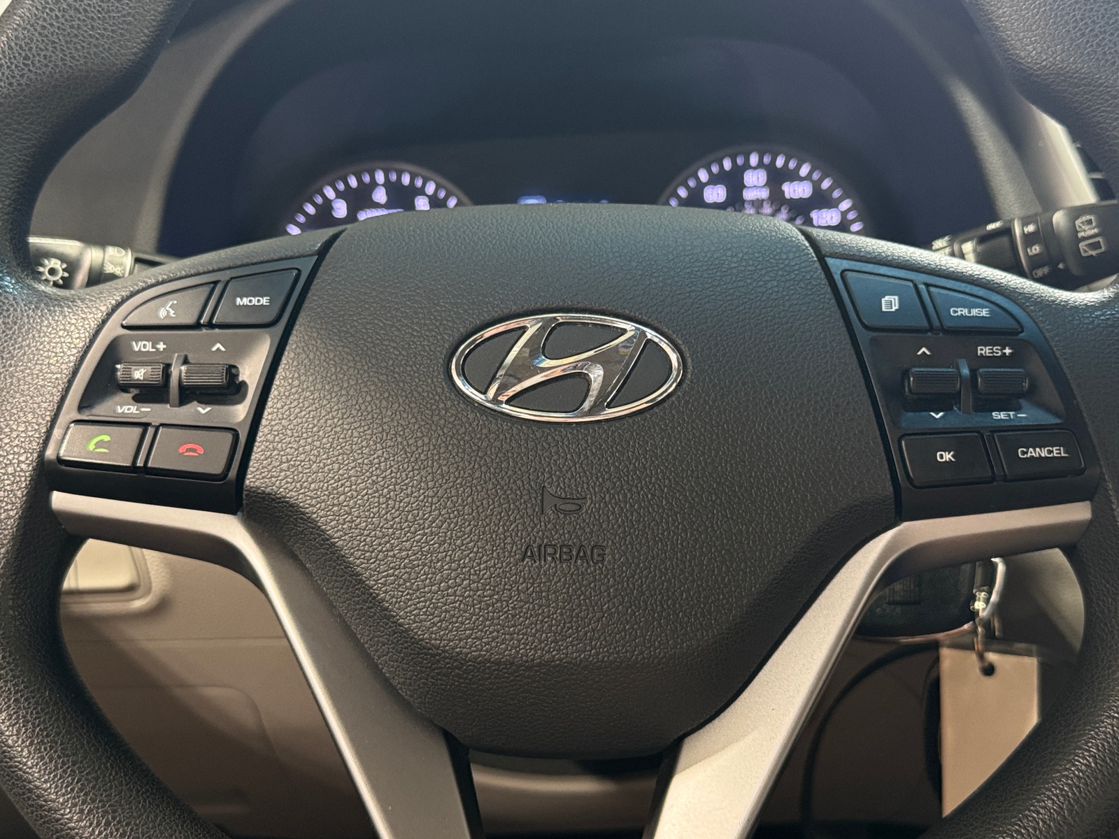 Thumbnail: 2017 Hyundai Tucson - 5