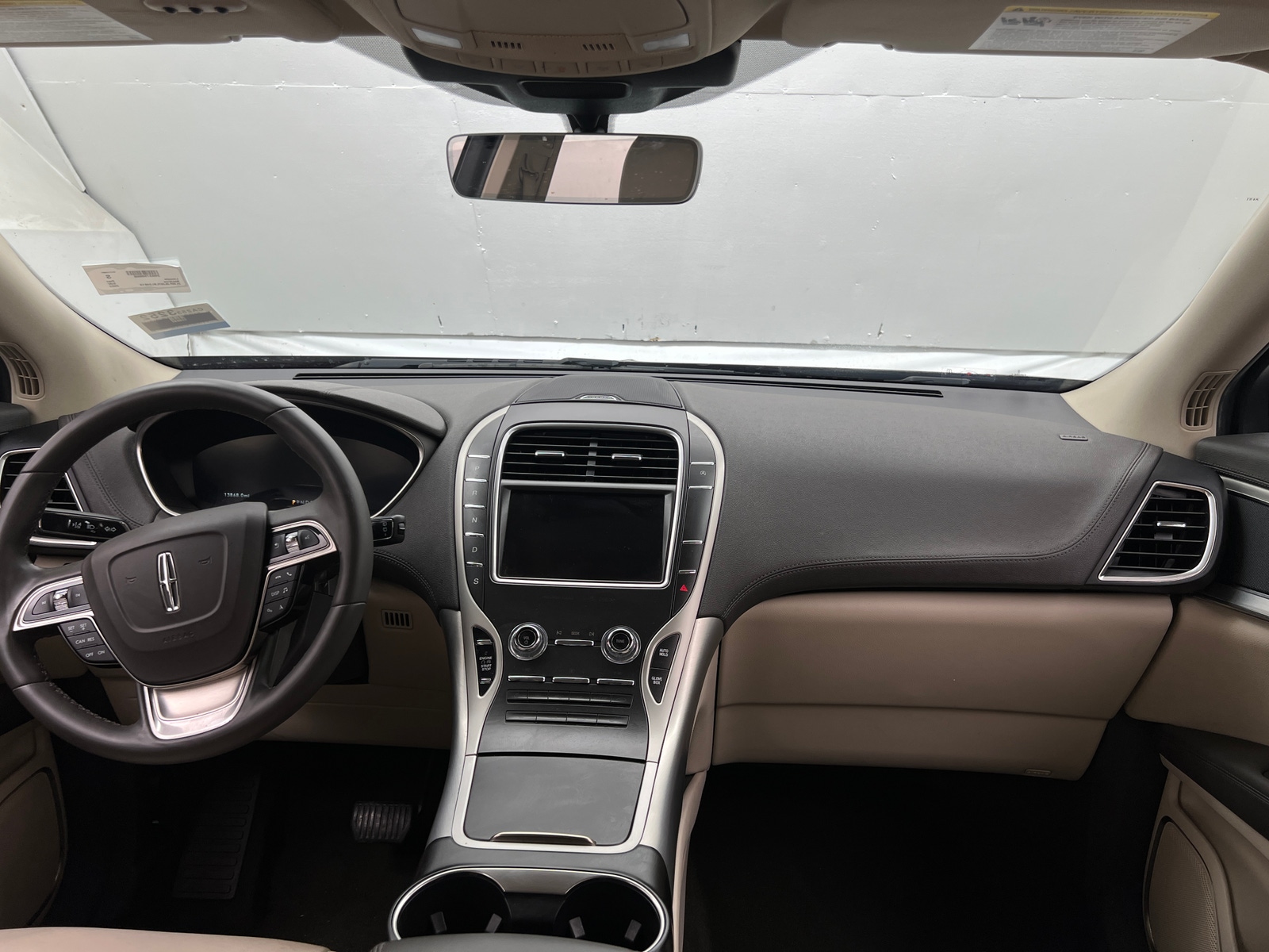 Thumbnail: 2020 Lincoln Nautilus - 2