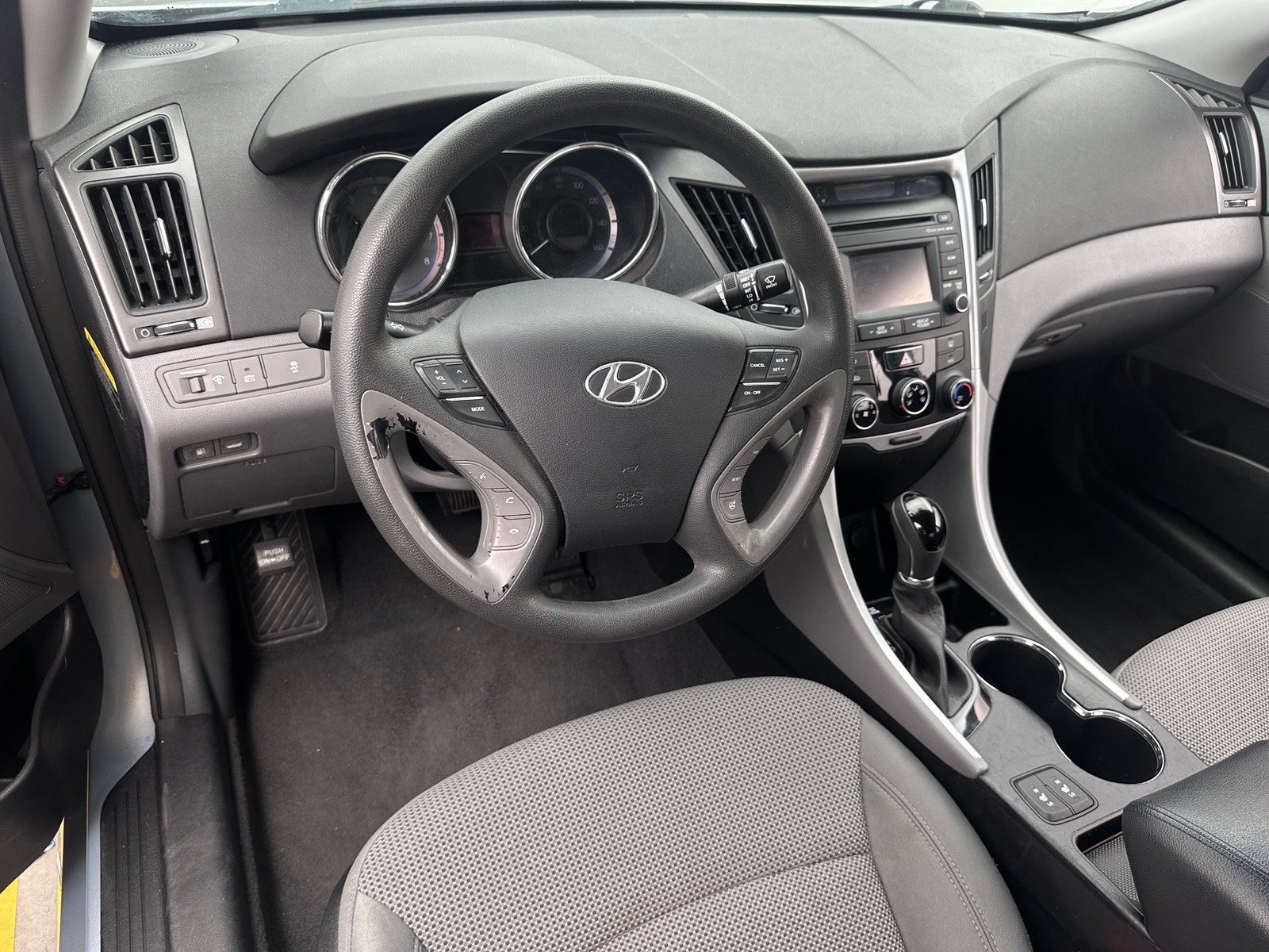 Thumbnail: 2014 Hyundai Sonata - 3