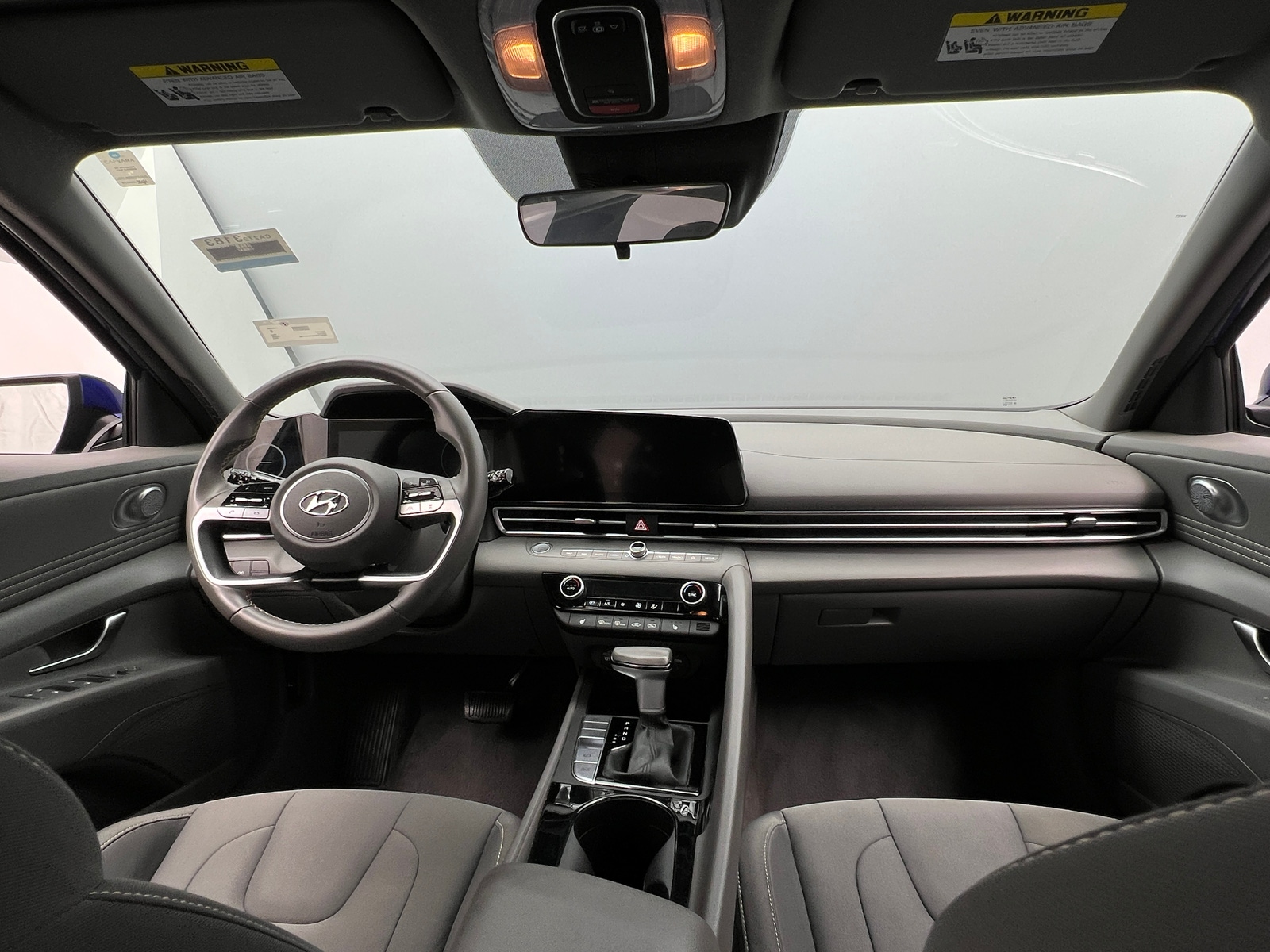 Thumbnail: 2023 Hyundai Elantra - 3