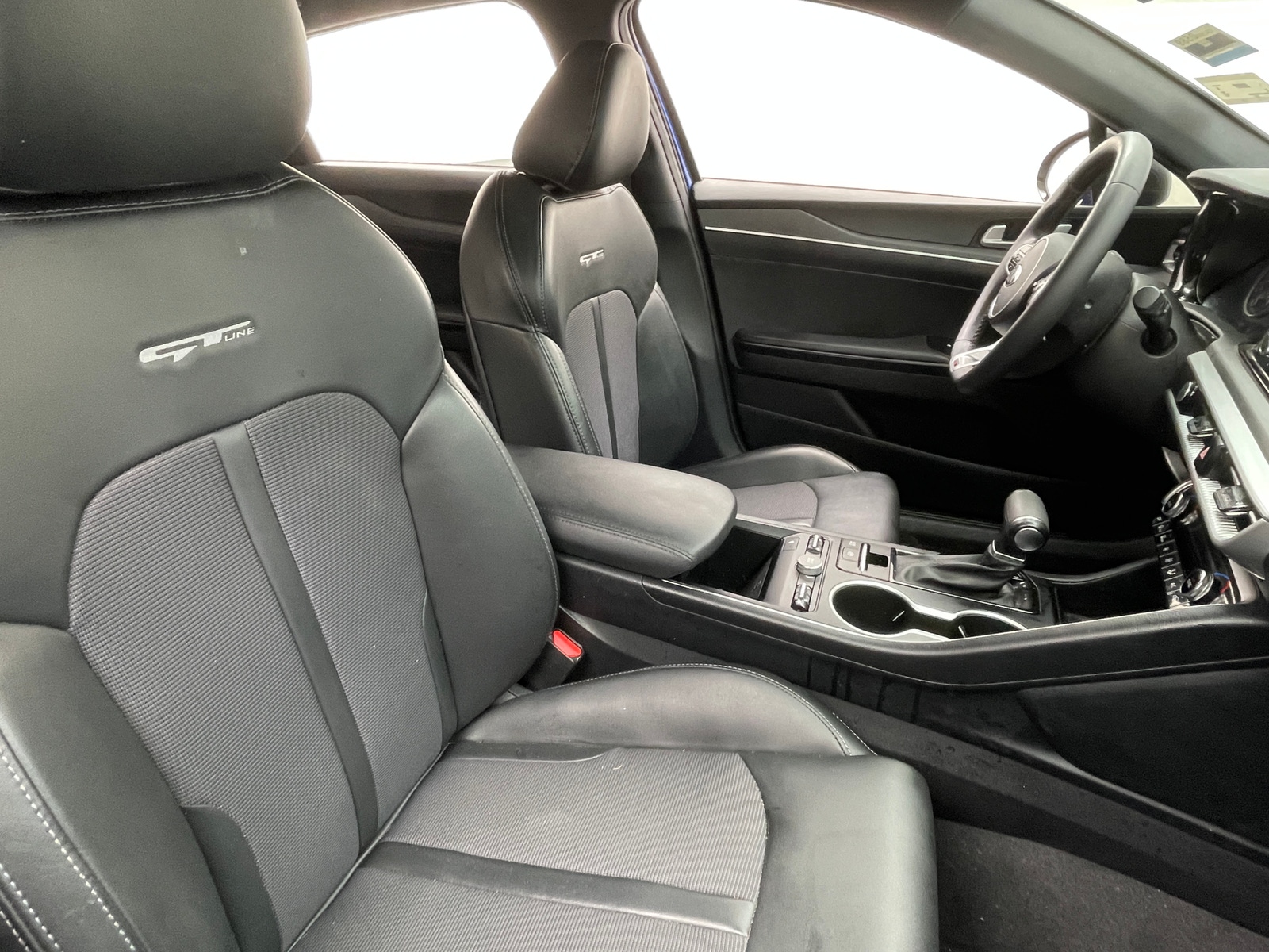 Thumbnail: 2021 Kia K5 - 2