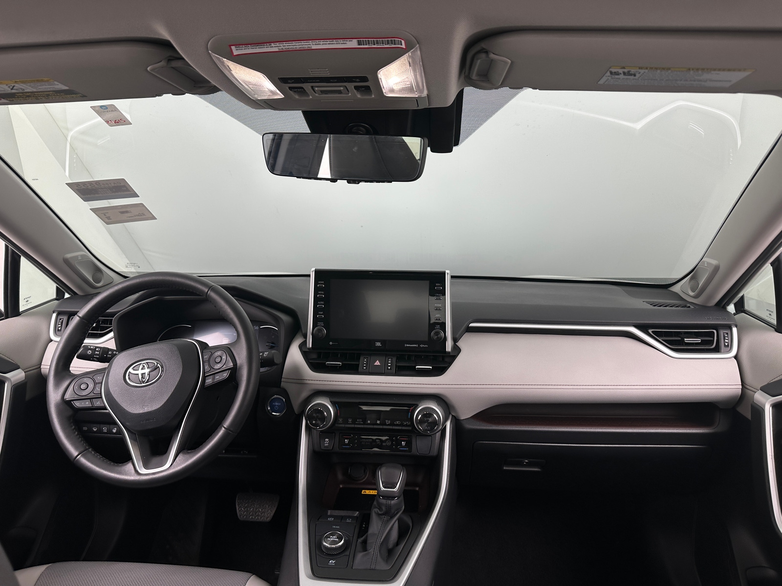 Thumbnail: 2022 Toyota RAV4 - 2