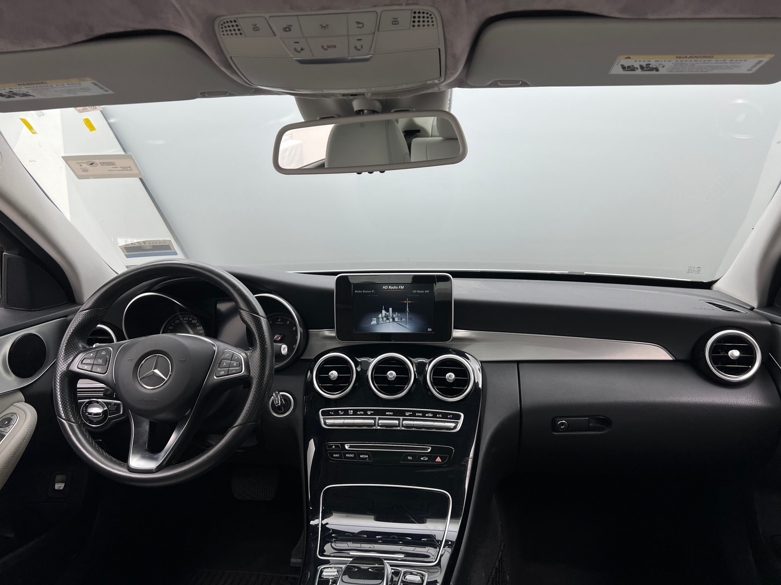 Thumbnail: 2016 Mercedes-Benz C-Class - 2
