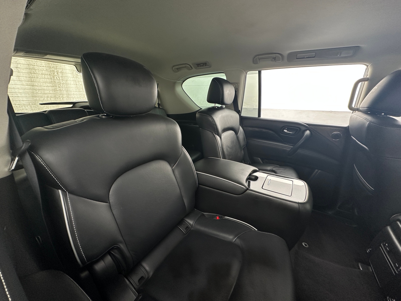 Thumbnail: 2022 INFINITI QX80 - 5