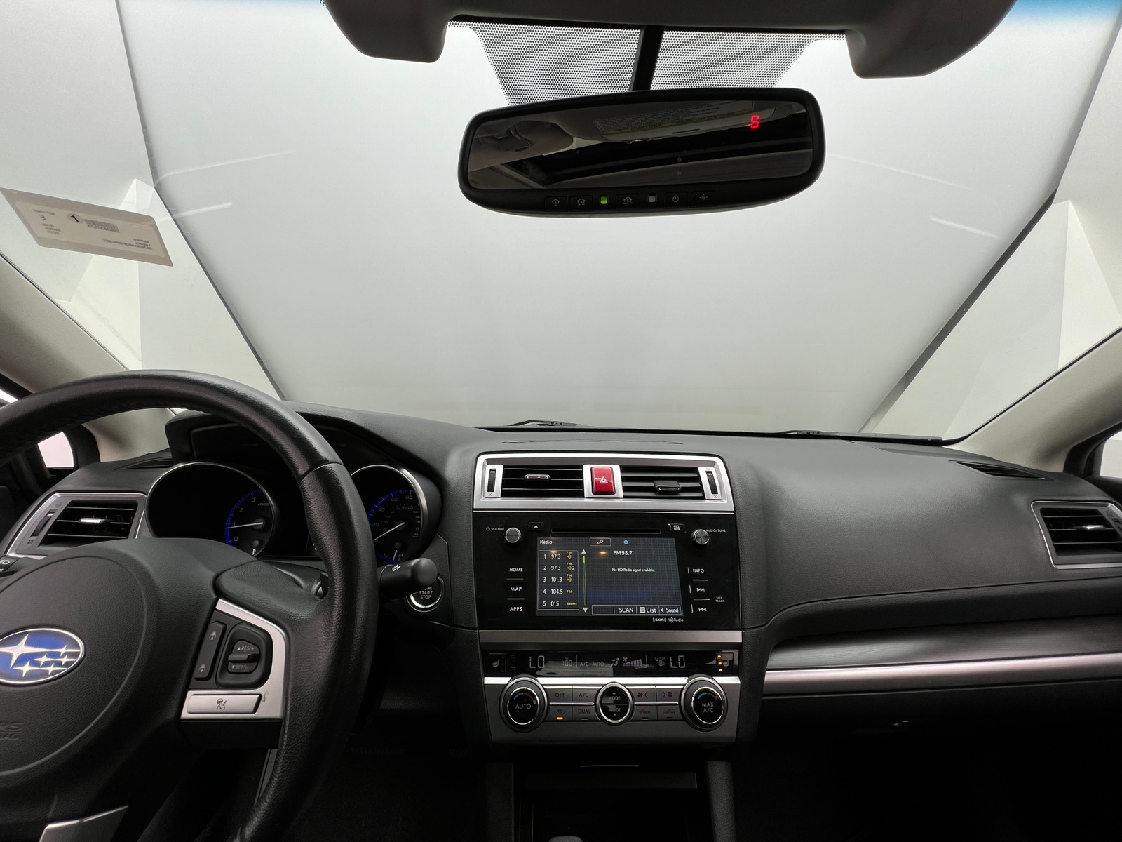 Thumbnail: 2015 Subaru Legacy - 2