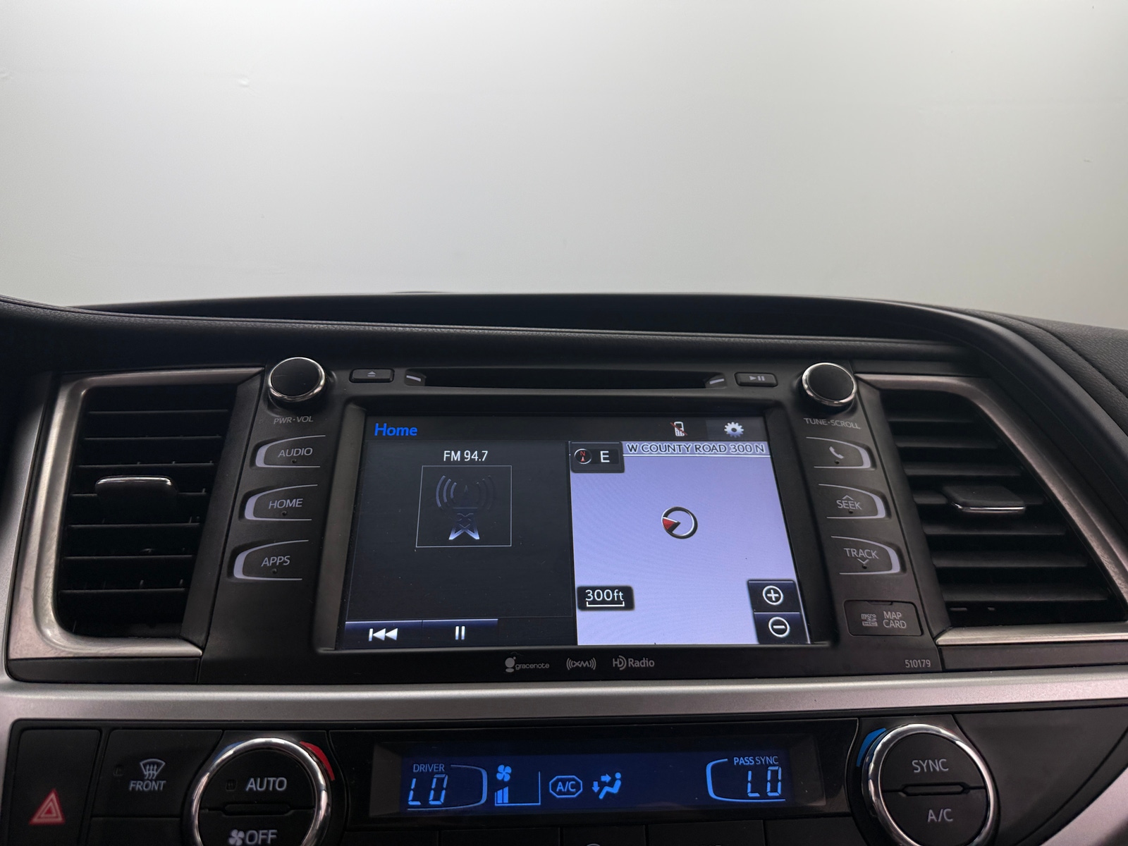 Thumbnail: 2017 Toyota Highlander - 3
