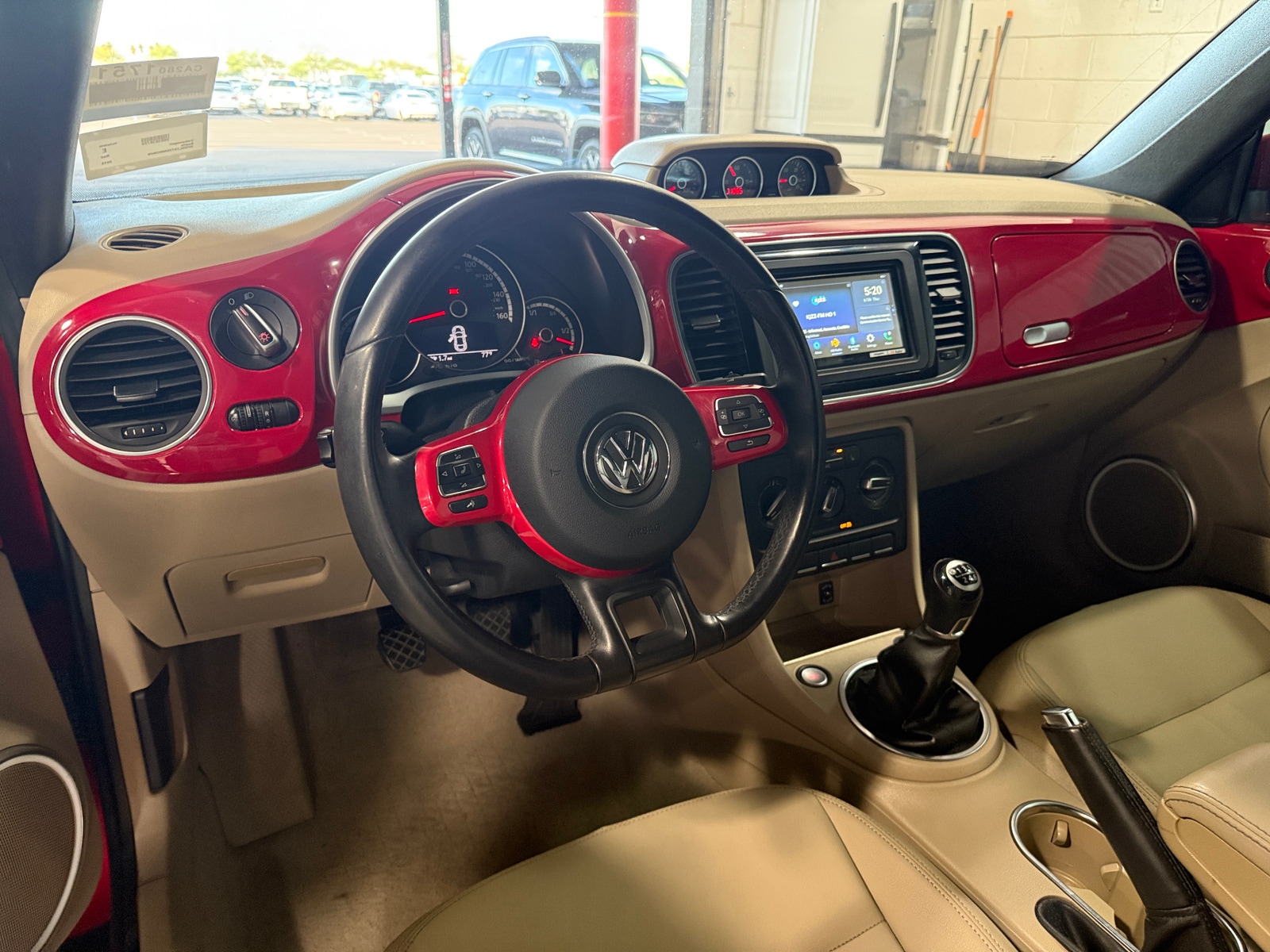 Thumbnail: 2013 Volkswagen Beetle - 2
