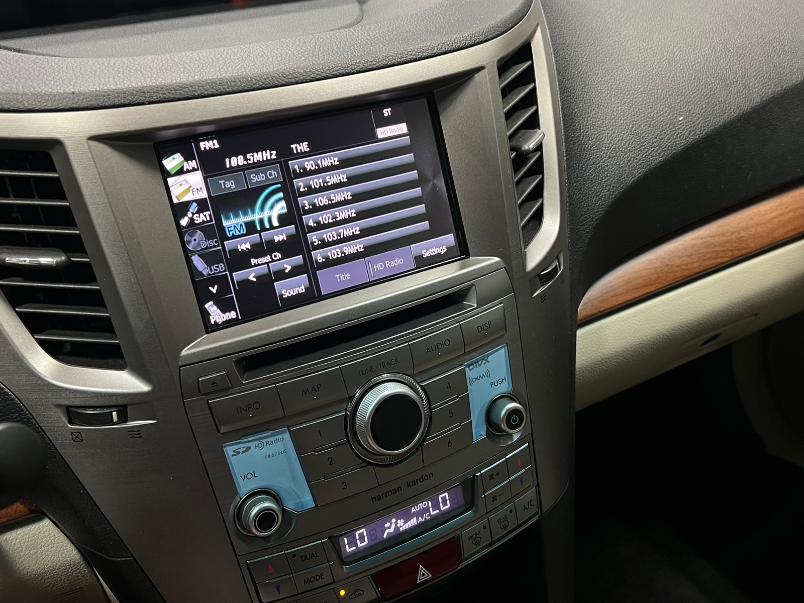 Thumbnail: 2013 Subaru Outback - 3