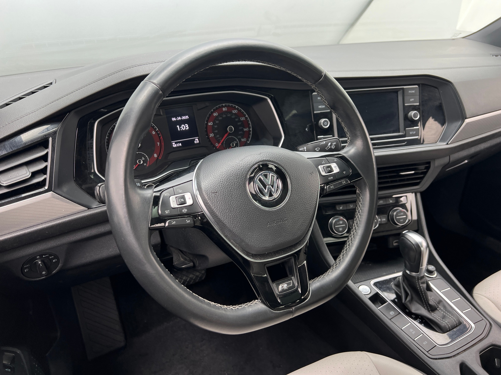 Thumbnail: 2019 Volkswagen Jetta - 5