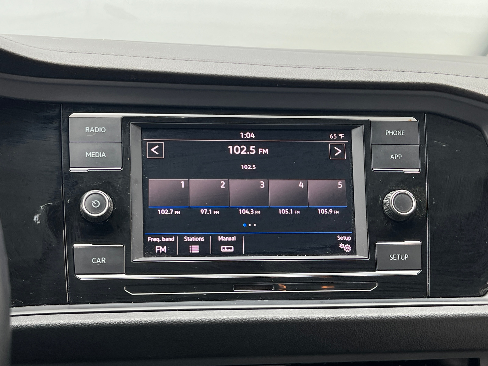 Thumbnail: 2019 Volkswagen Jetta - 4