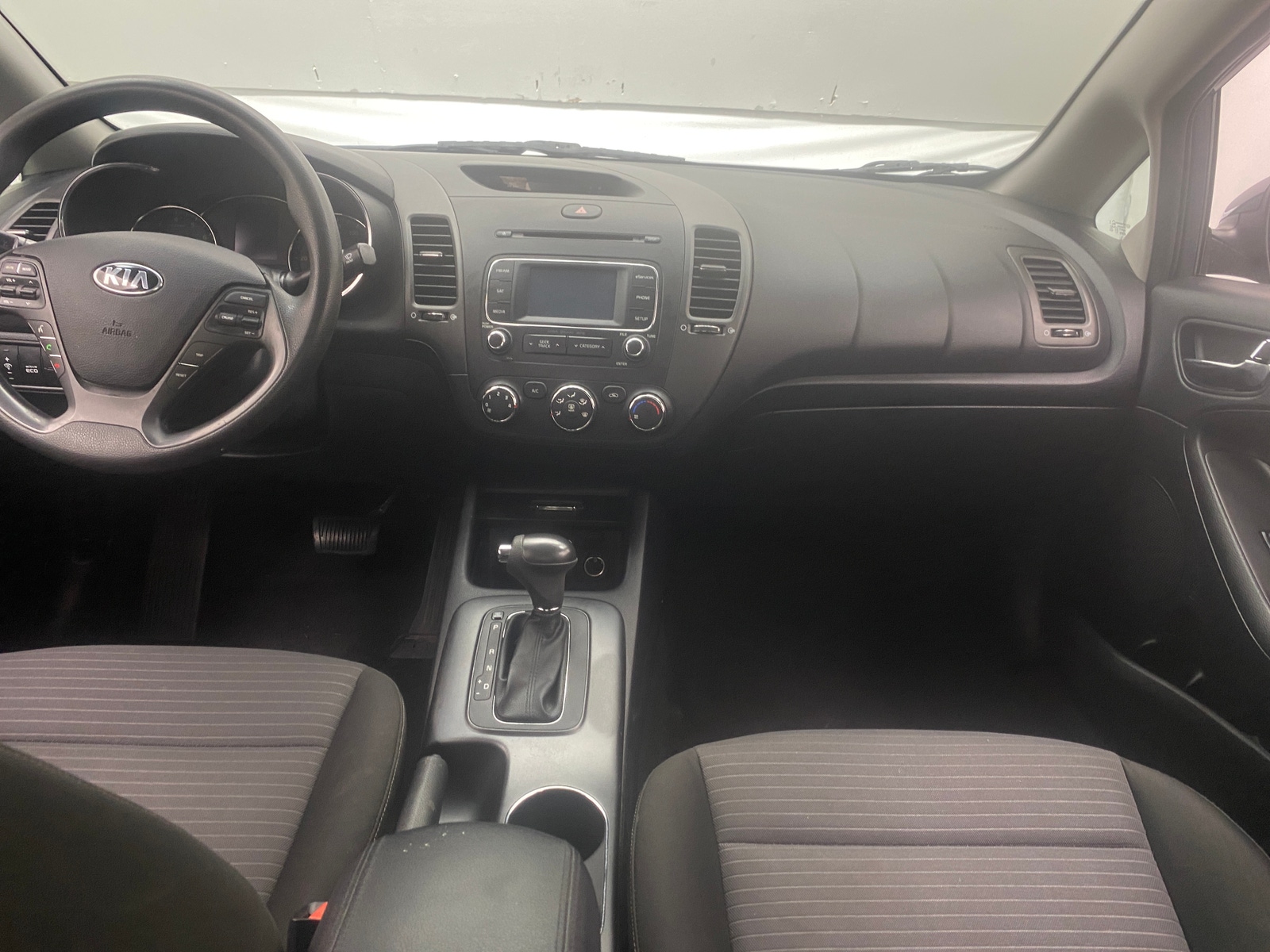 Thumbnail: 2015 Kia Forte - 3