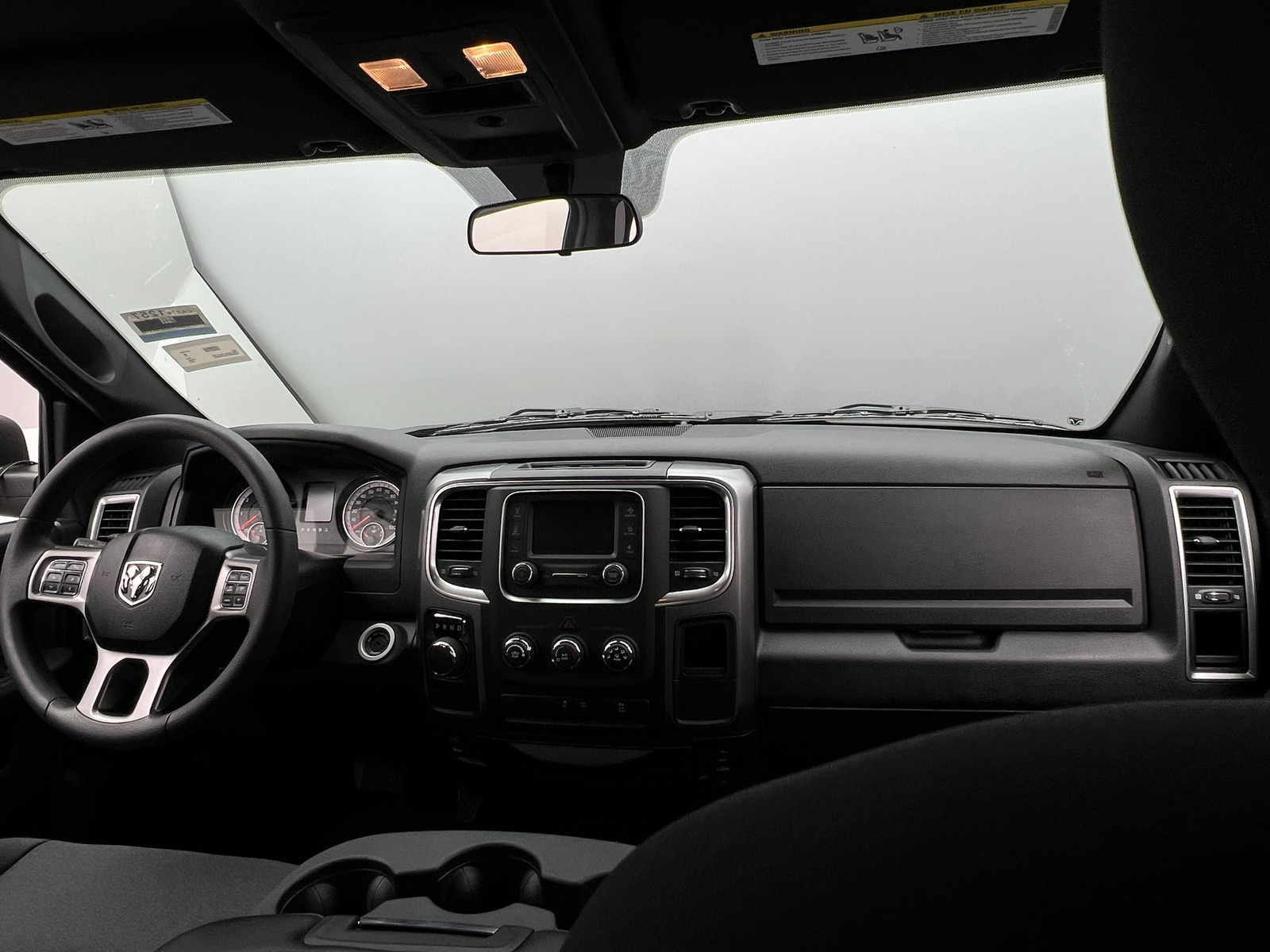 Thumbnail: 2024 RAM 1500 Classic - 3