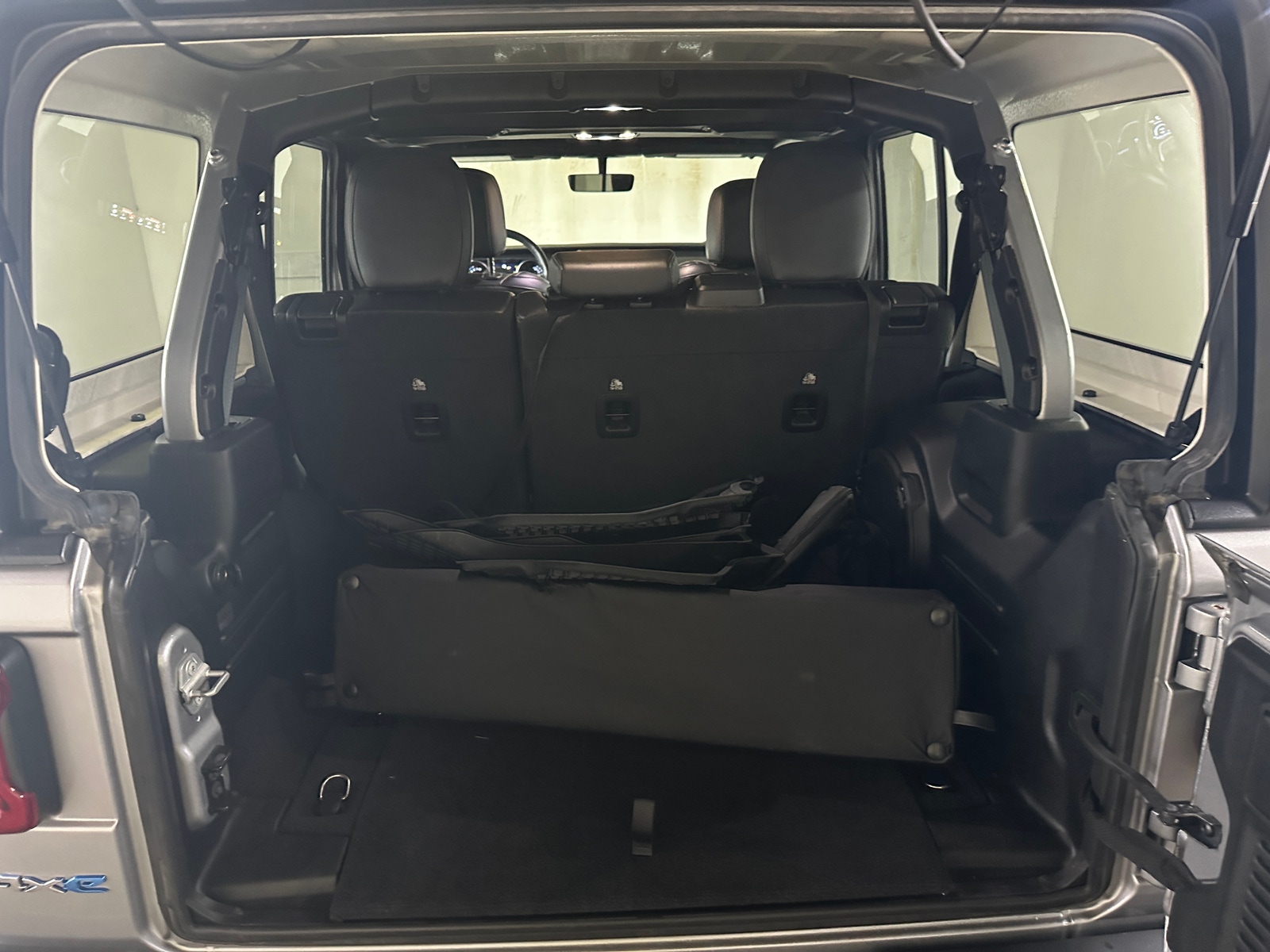 Thumbnail: 2021 Jeep Wrangler - 7