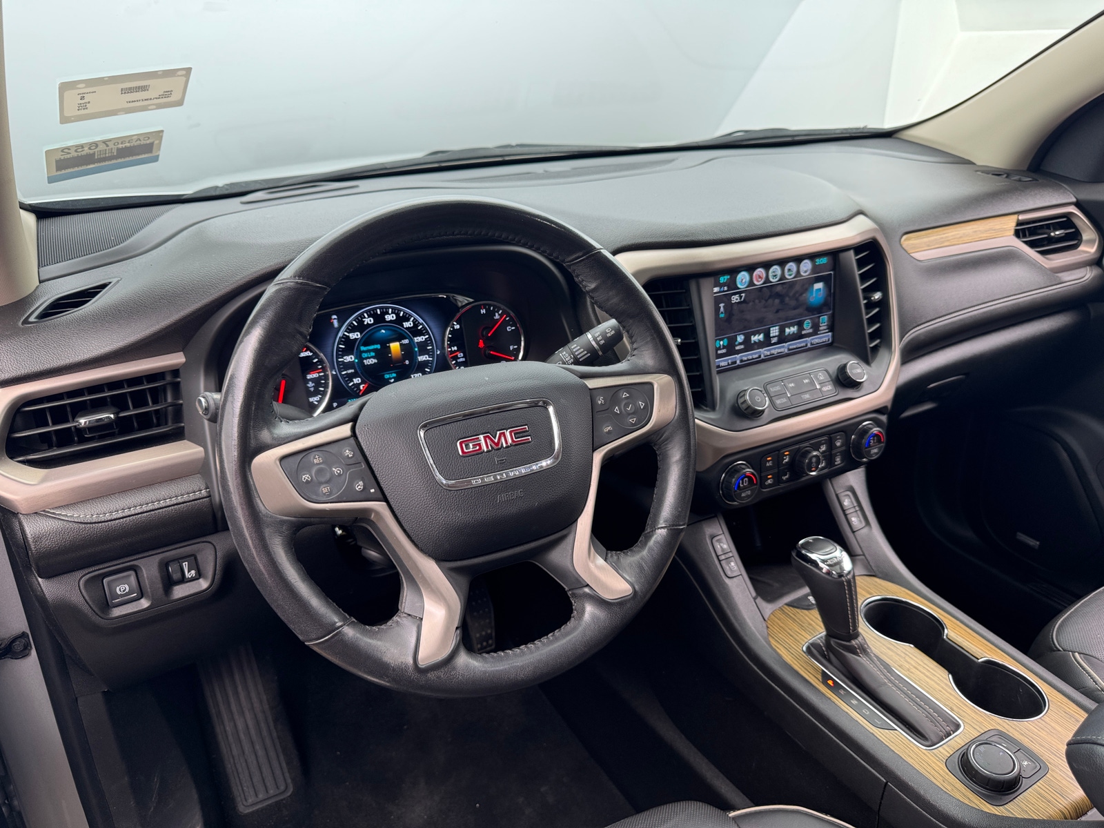 Thumbnail: 2019 GMC Acadia - 3