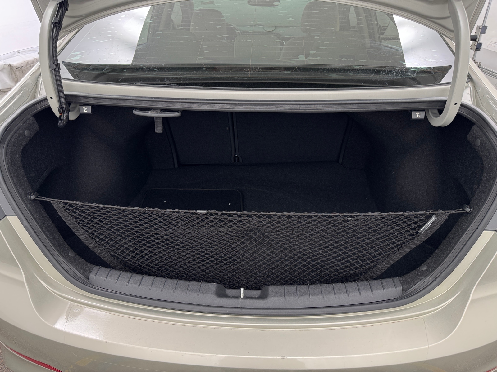 Thumbnail: 2017 Hyundai Elantra - 7