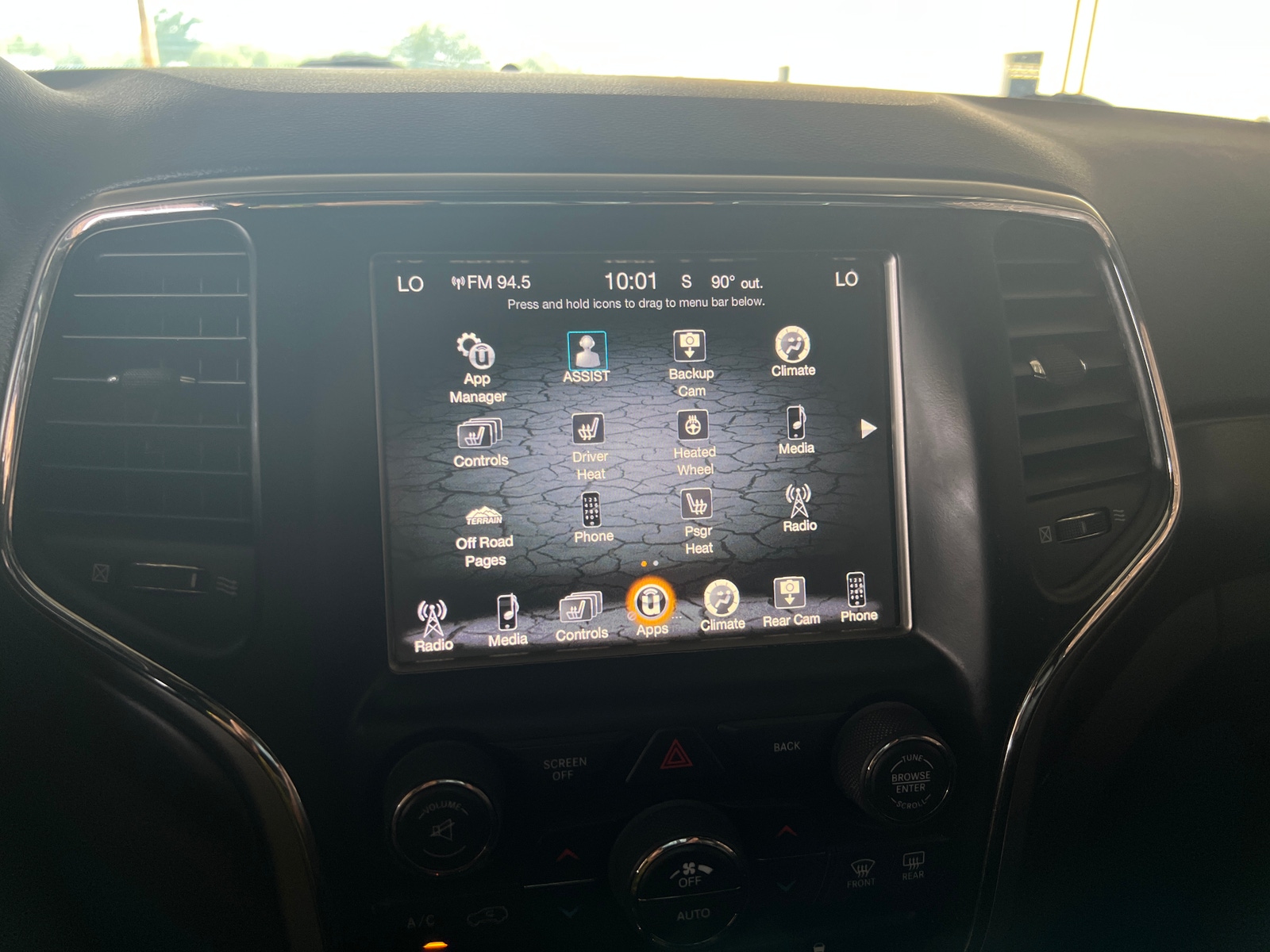 Thumbnail: 2017 Jeep Grand Cherokee - 3