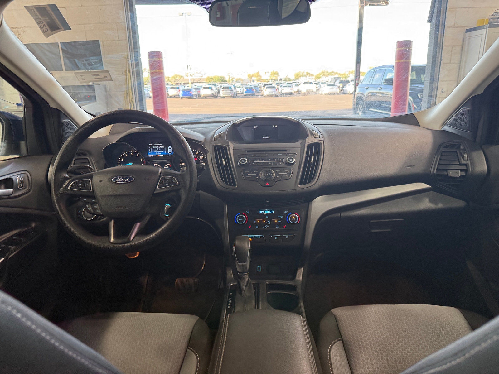 Thumbnail: 2018 Ford Escape - 3