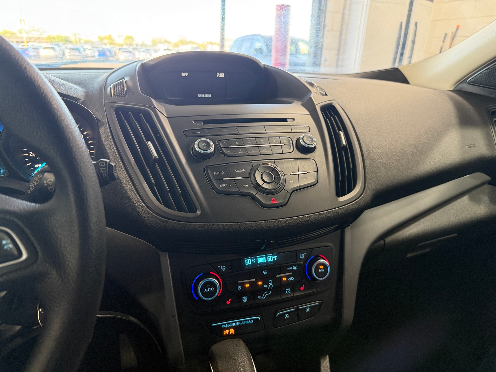 Thumbnail: 2018 Ford Escape - 4