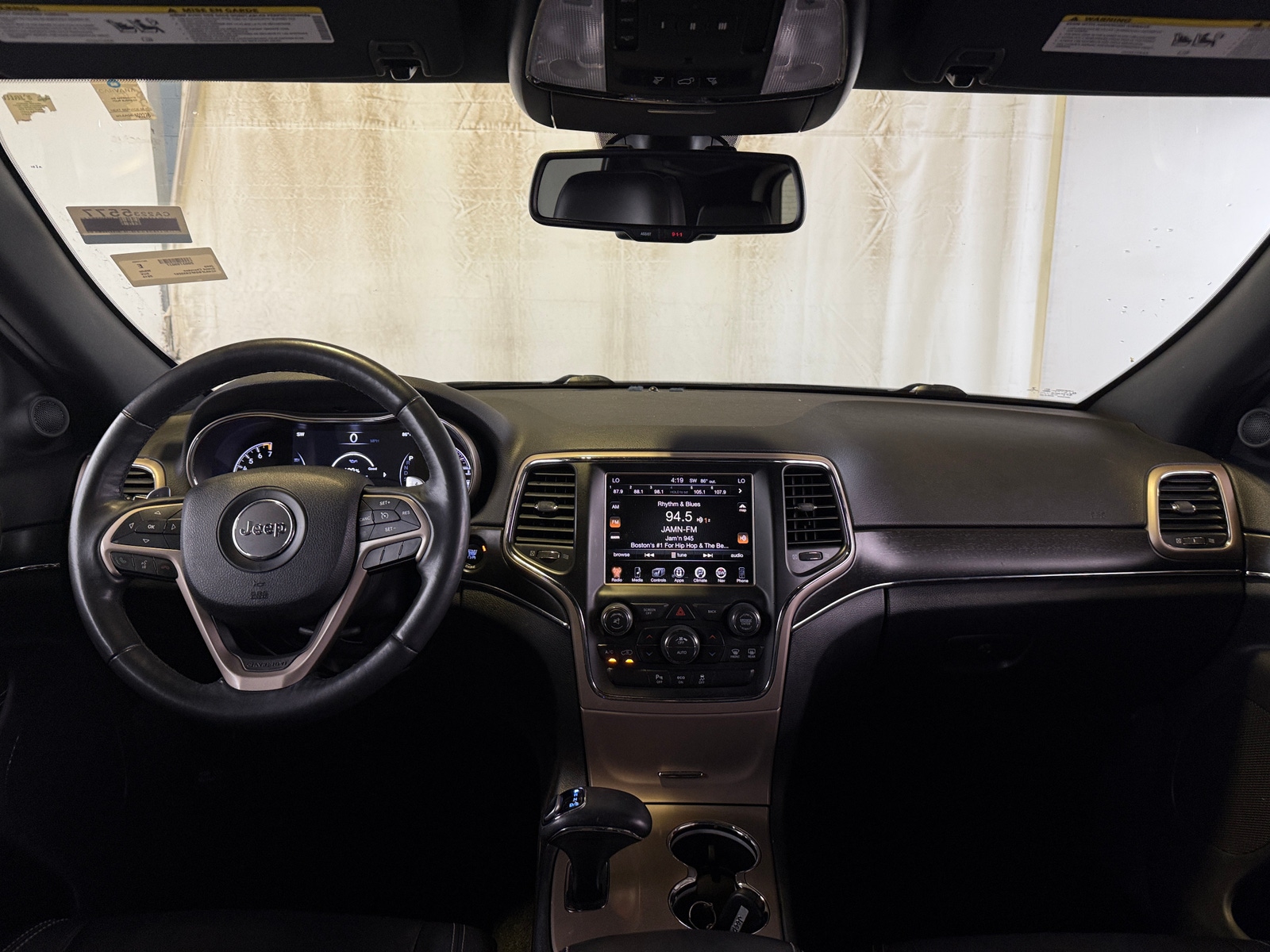 Thumbnail: 2015 Jeep Grand Cherokee - 2