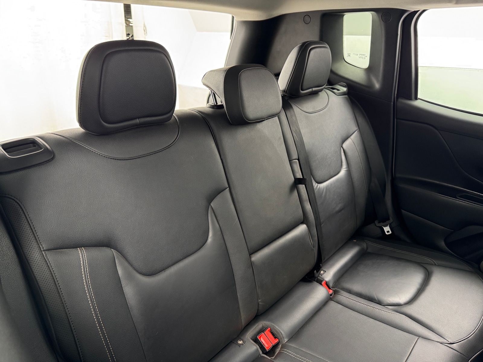 Thumbnail: 2017 Jeep Renegade - 5