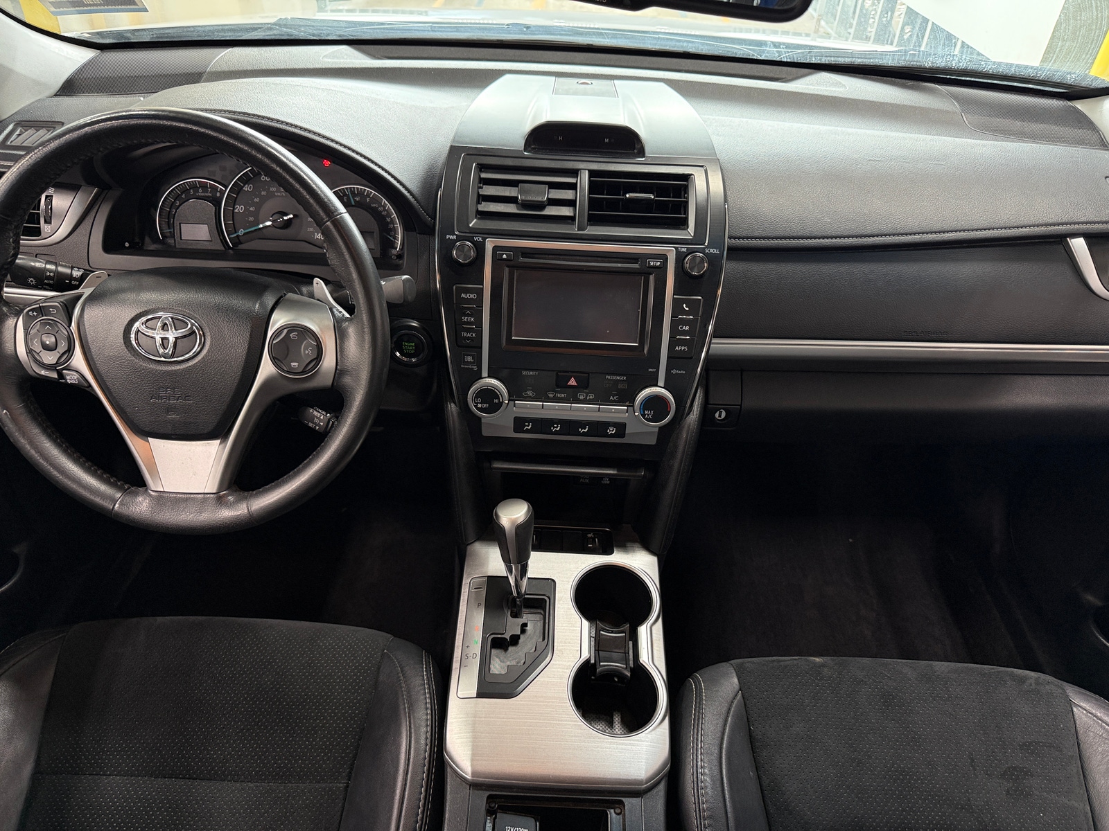 Thumbnail: 2013 Toyota Camry - 3