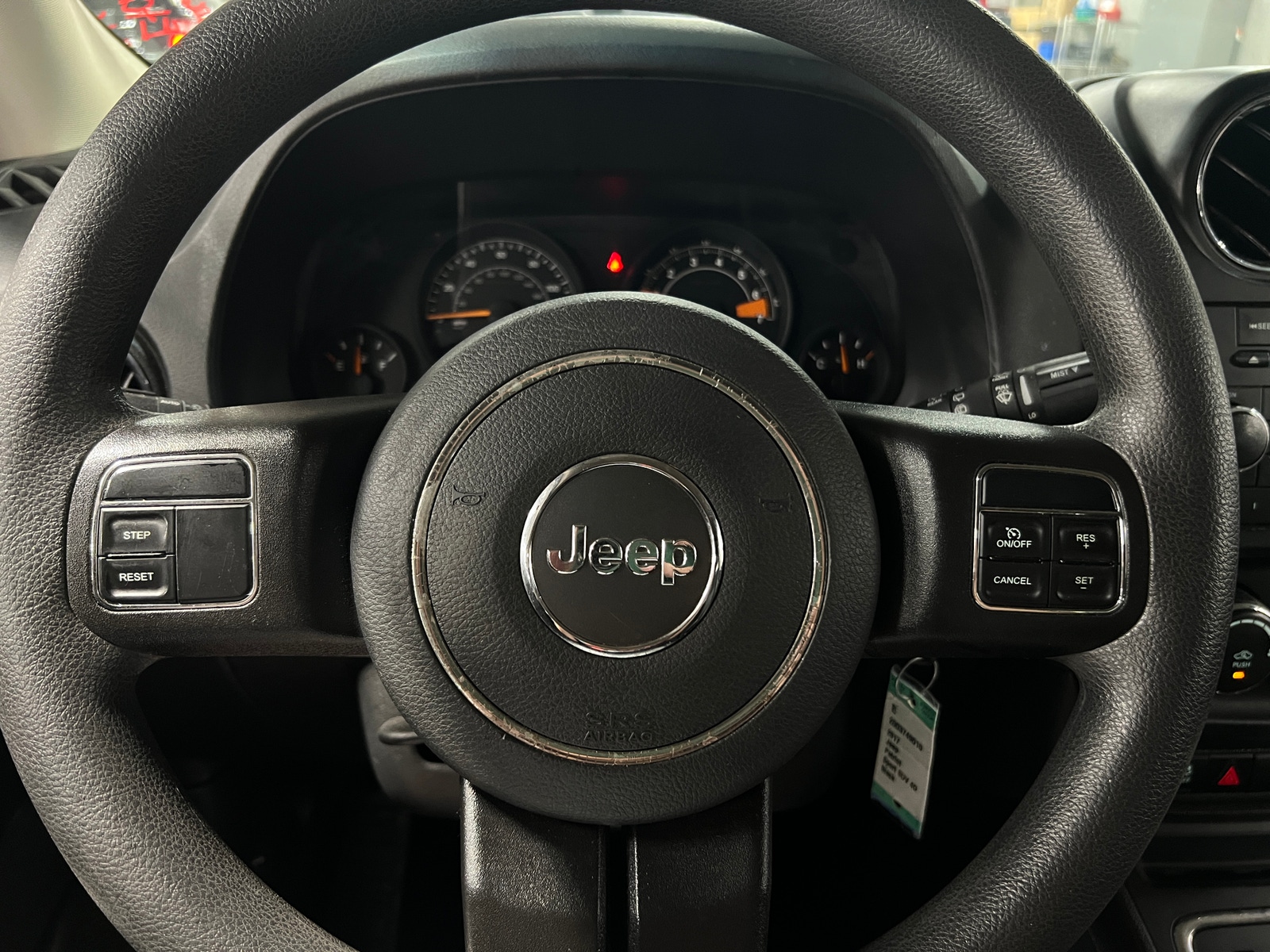 Thumbnail: 2017 Jeep Patriot - 5