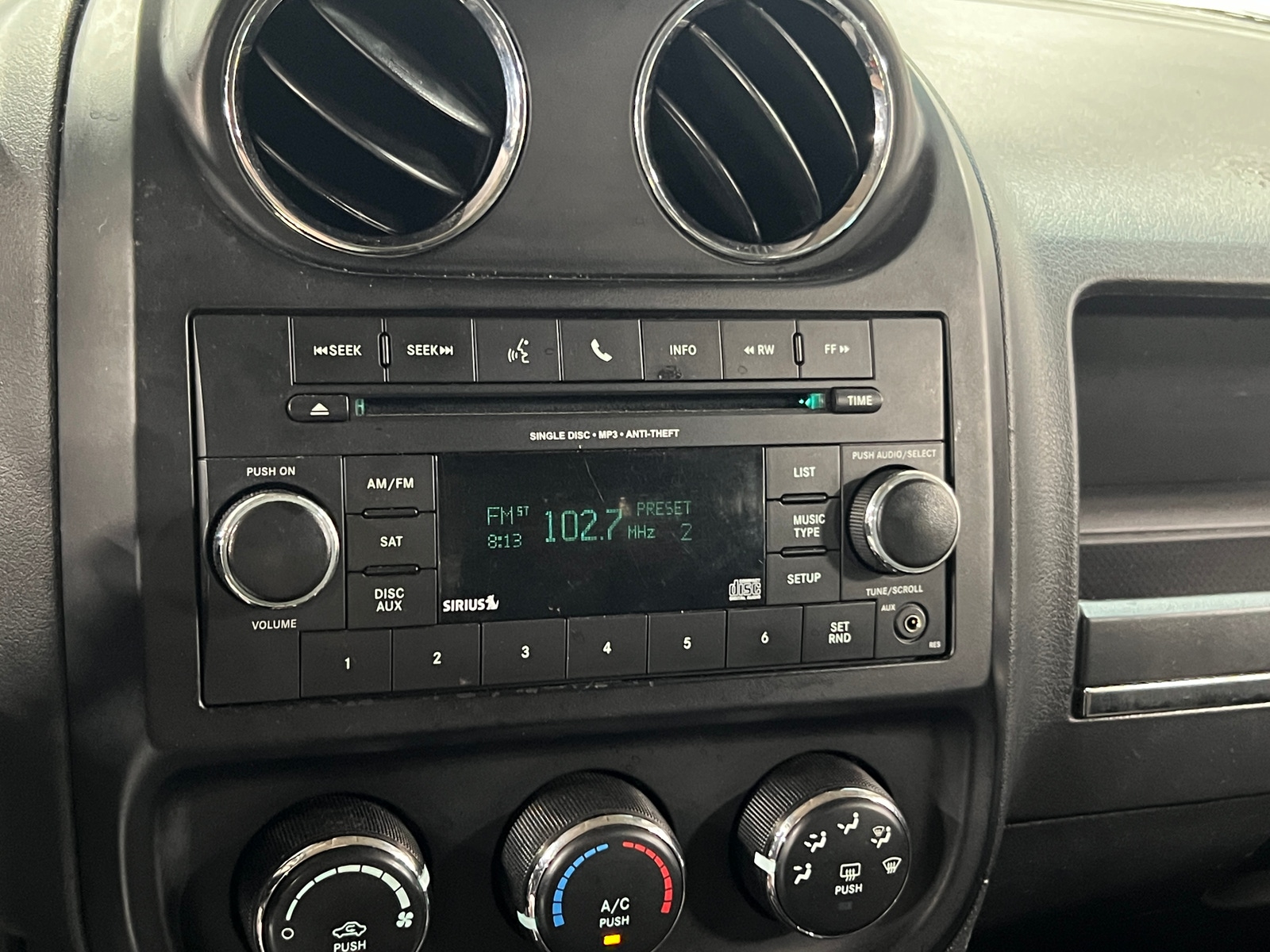 Thumbnail: 2017 Jeep Patriot - 4