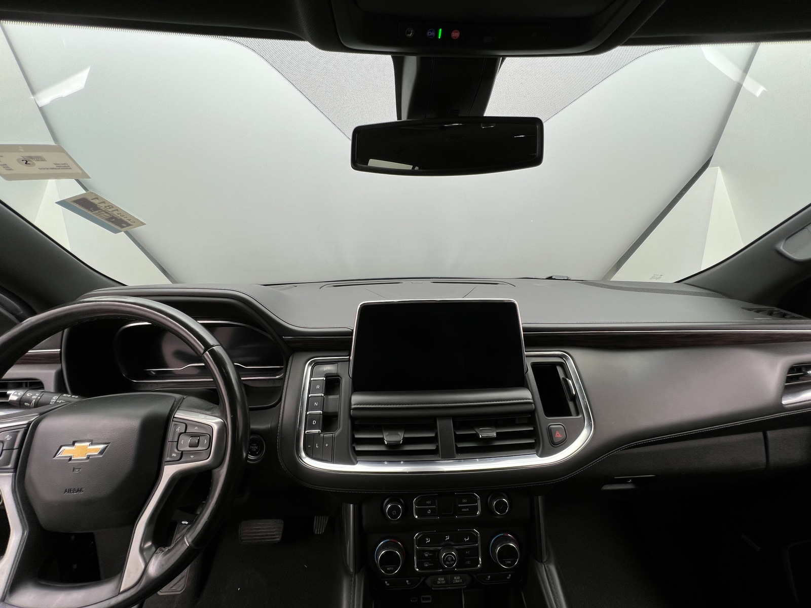 Thumbnail: 2022 Chevrolet Suburban - 3