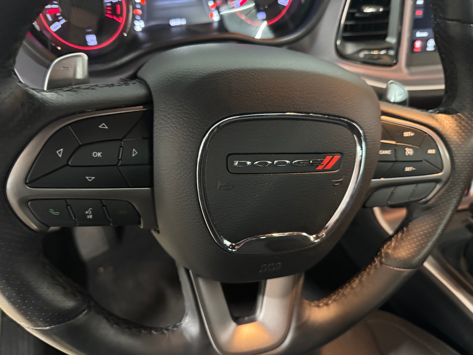 Thumbnail: 2019 Dodge Challenger - 4