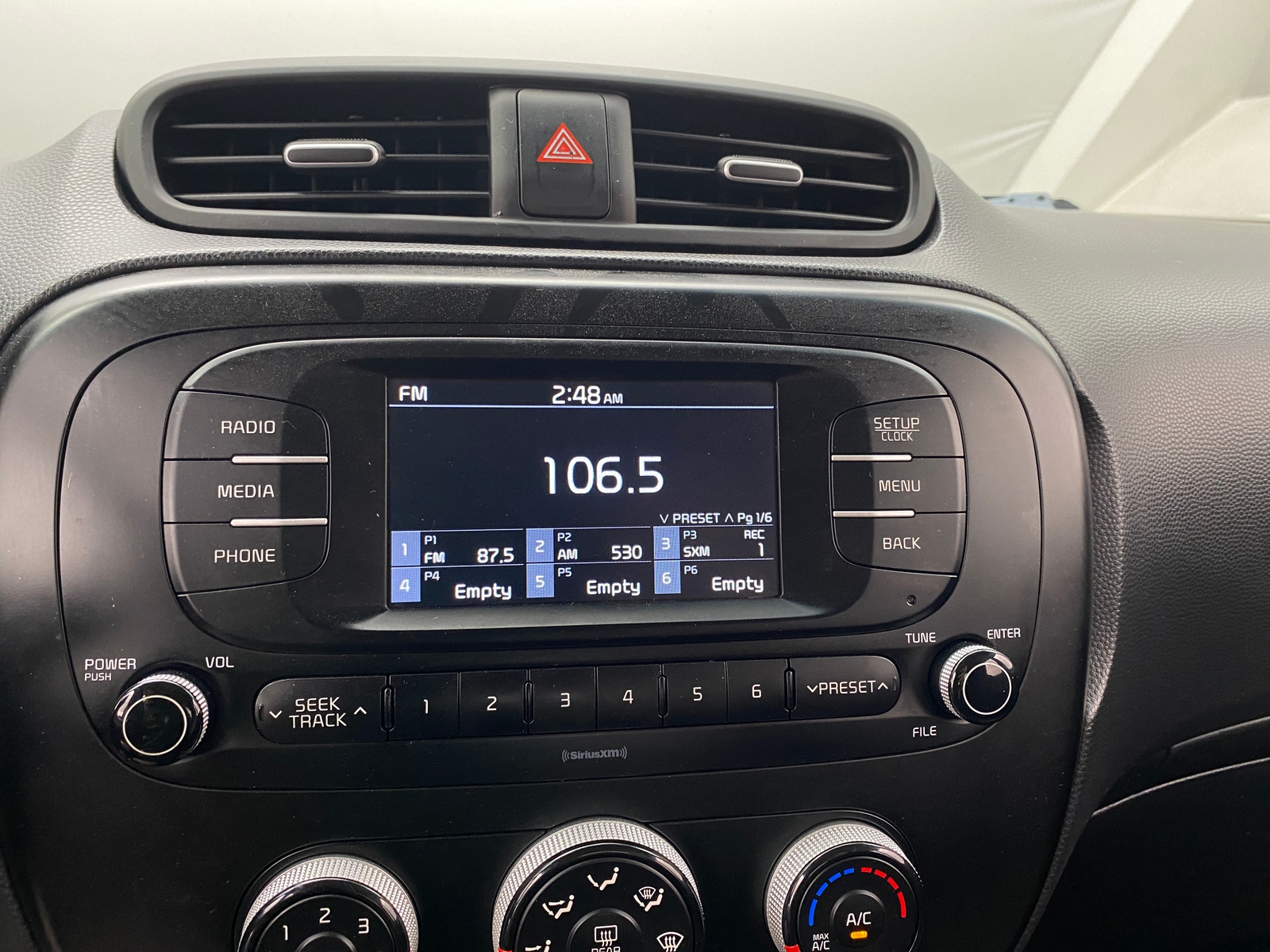 Thumbnail: 2017 Kia Soul - 4