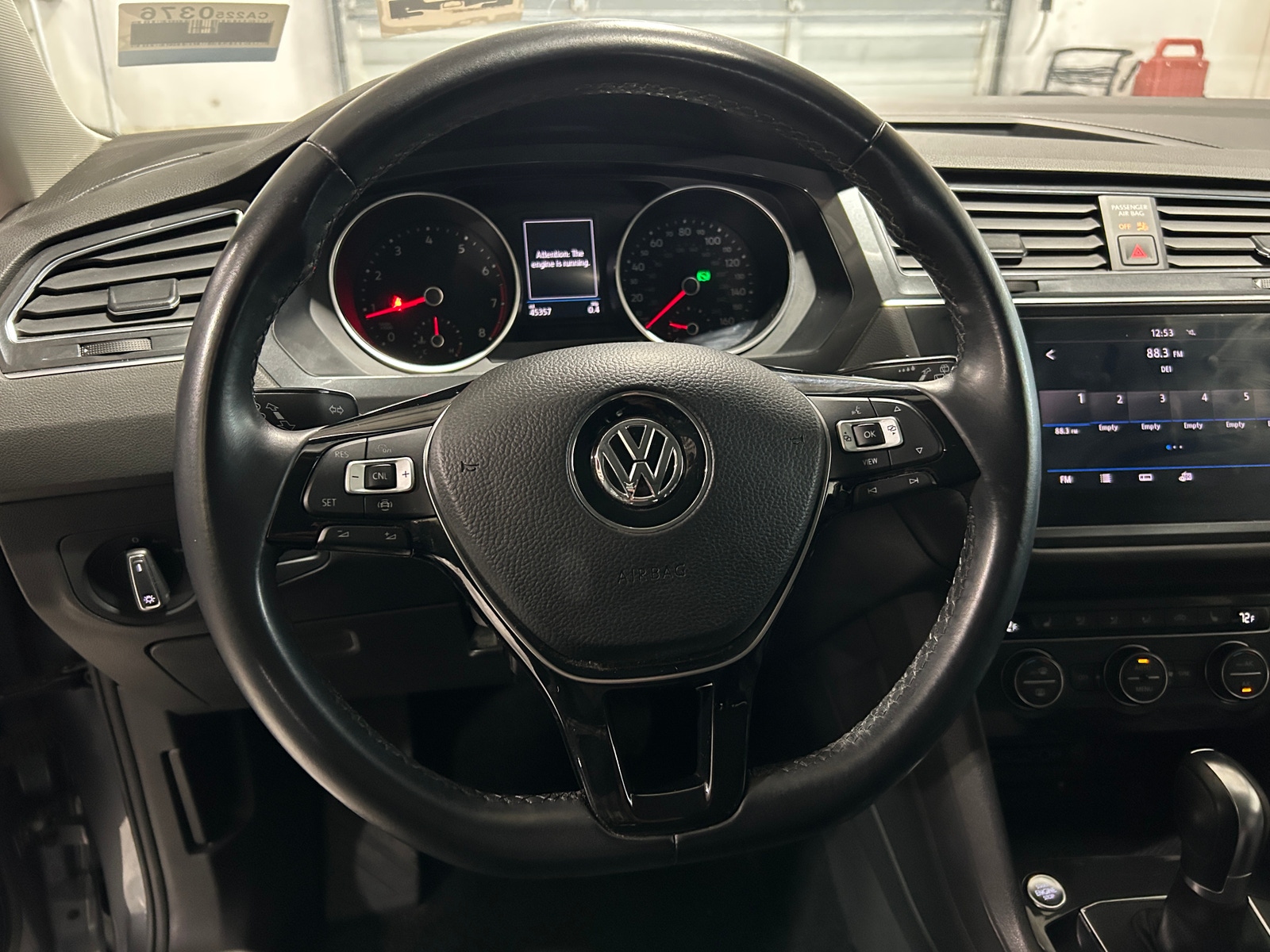 Thumbnail: 2019 Volkswagen Tiguan - 4