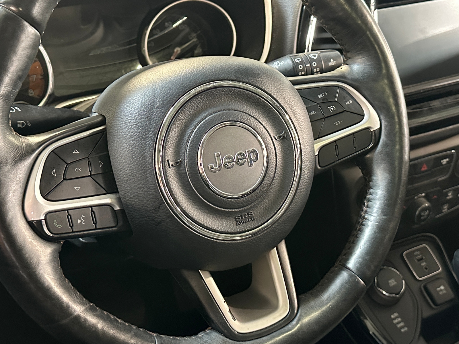 Thumbnail: 2017 Jeep Compass - 4