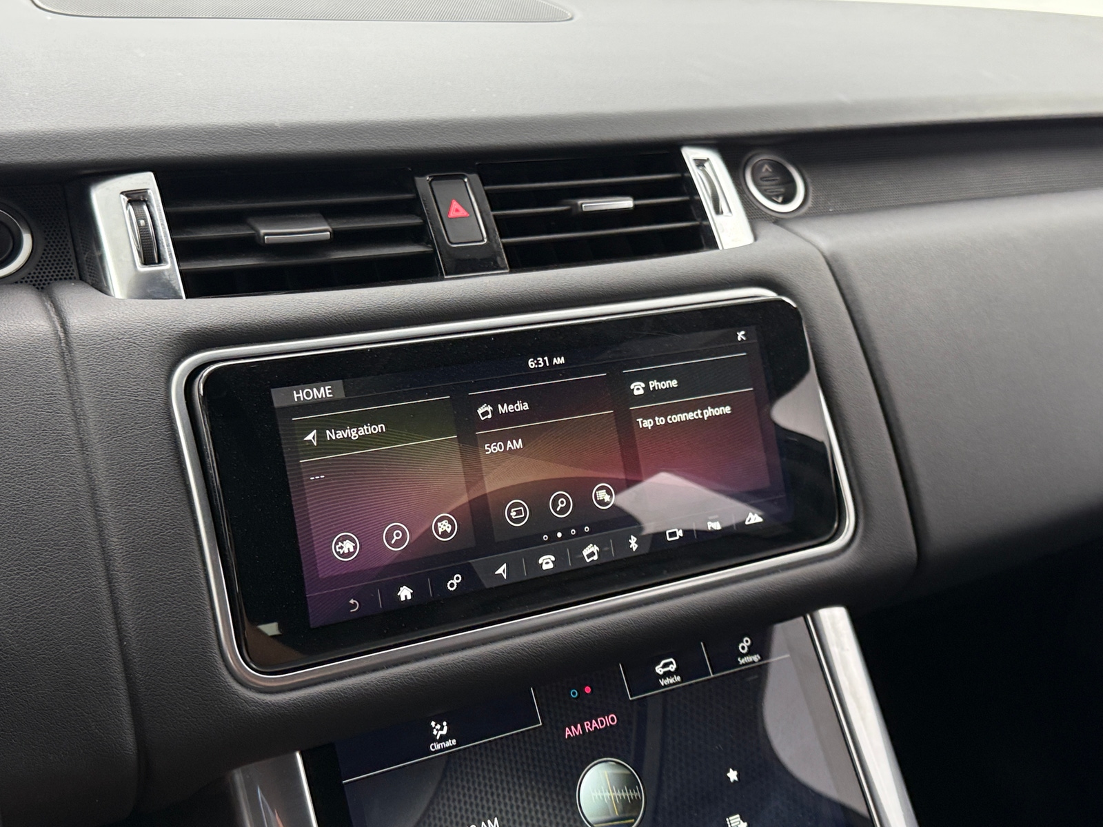 Thumbnail: 2020 Land Rover Range Rover Sport - 3