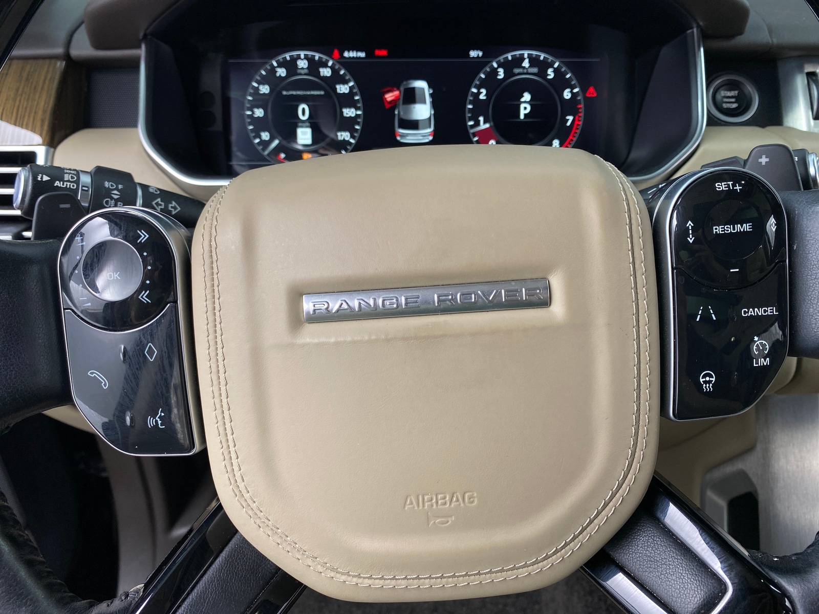 Thumbnail: 2018 Land Rover Range Rover - 4