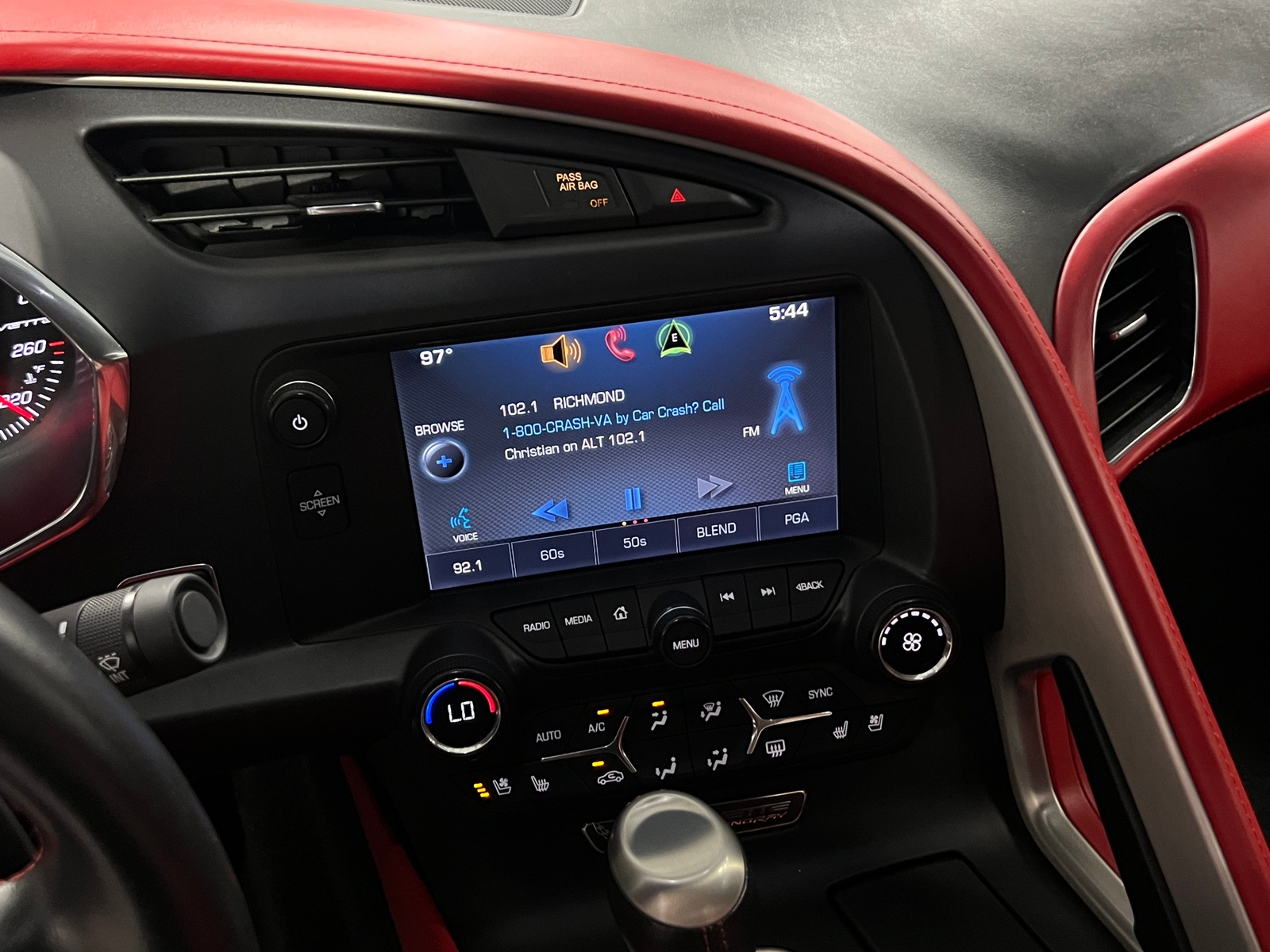 Thumbnail: 2014 Chevrolet Corvette - 3
