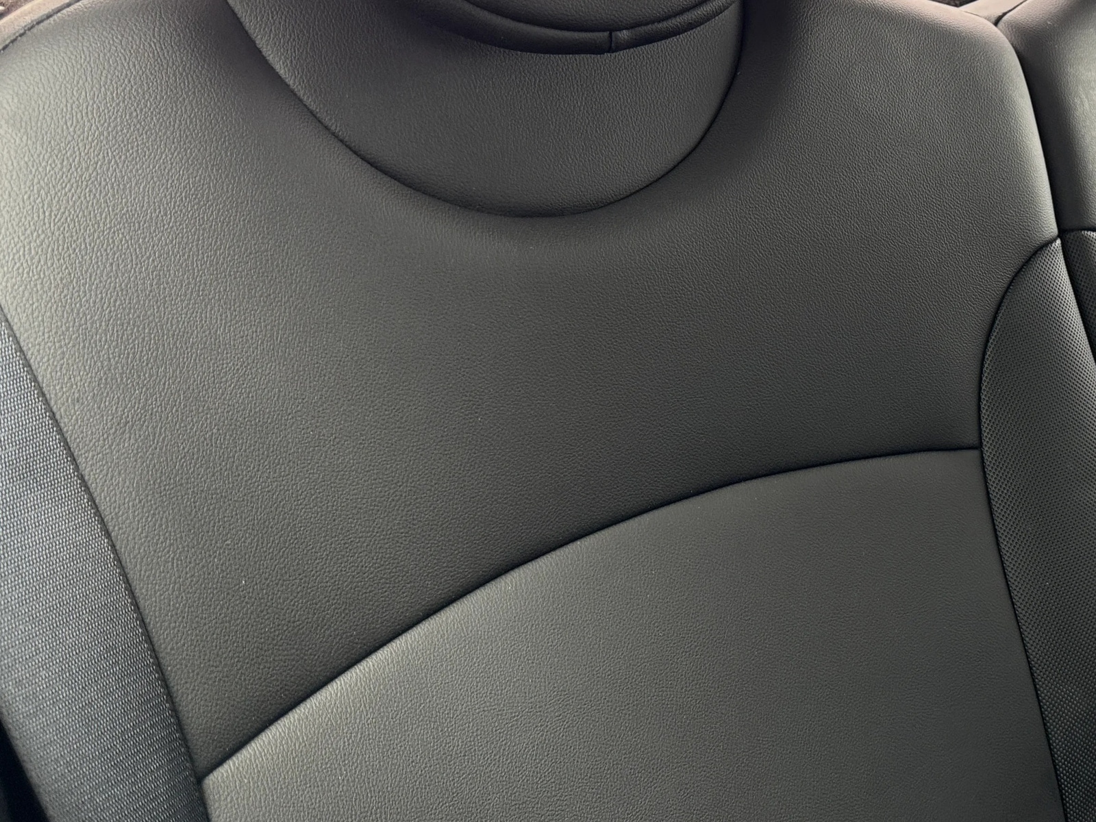 Thumbnail: 2013 MINI Cooper Hardtop - 6
