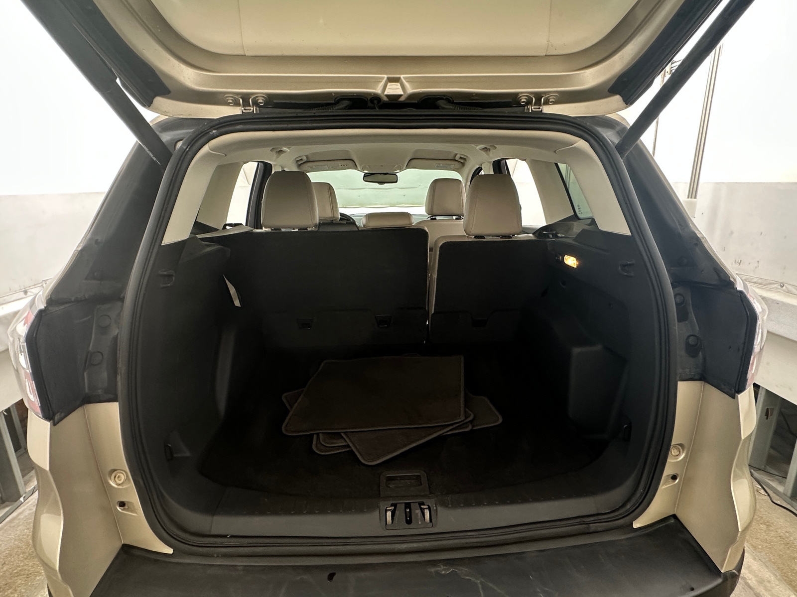 Thumbnail: 2017 Ford Escape - 6