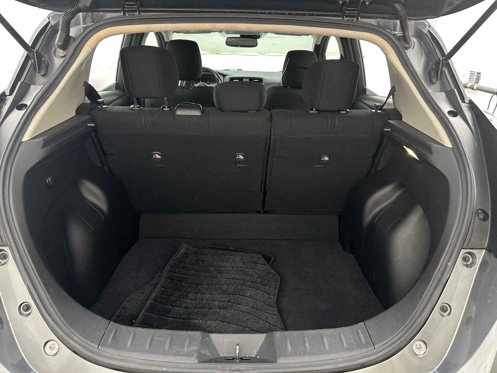 Thumbnail: 2021 Nissan Leaf - 7