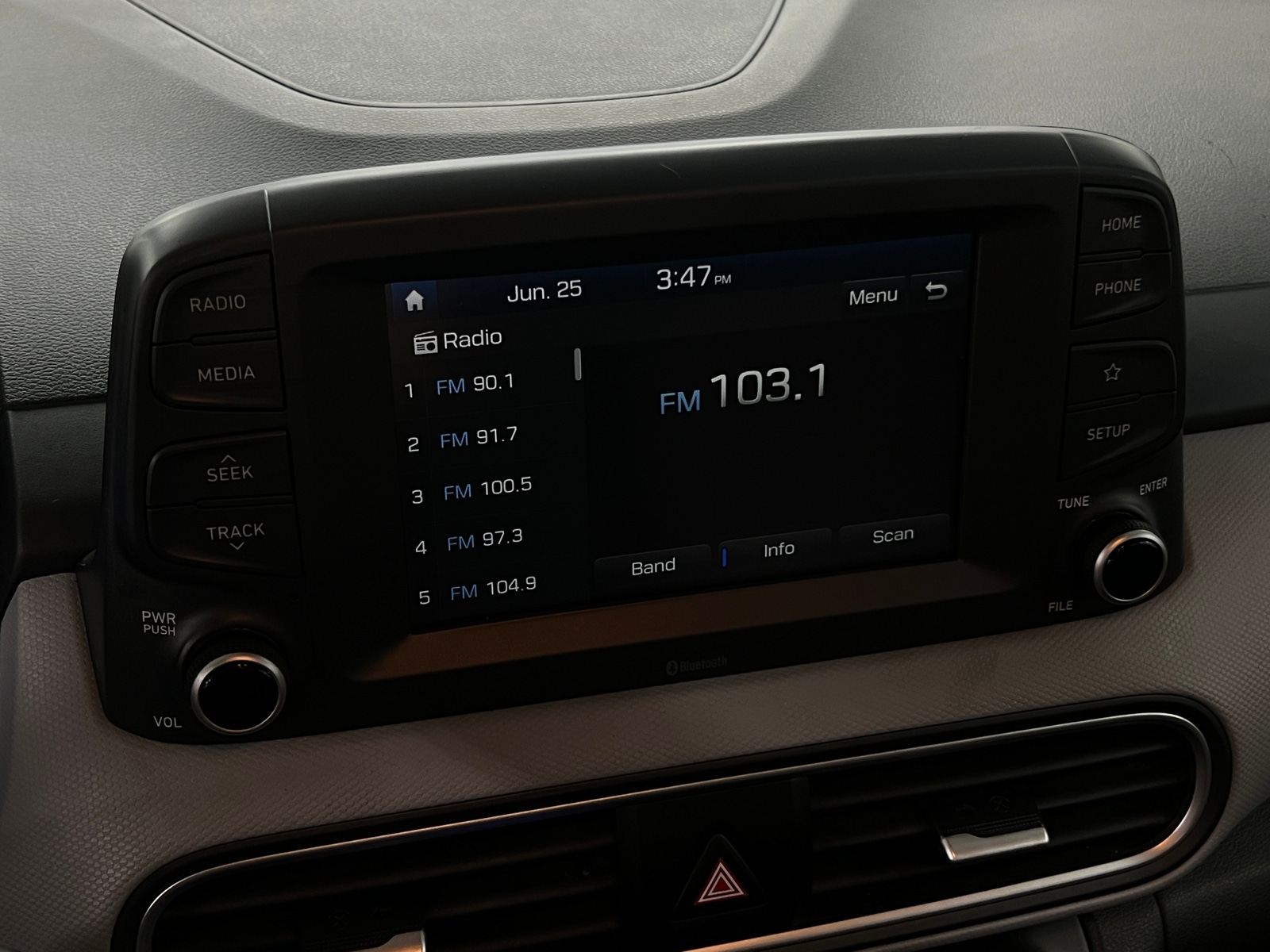 Thumbnail: 2021 Hyundai Kona - 4