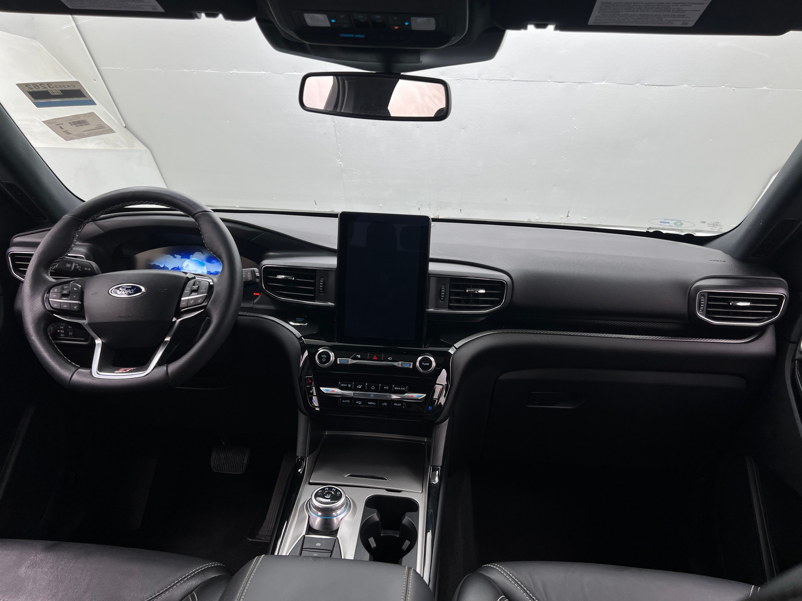Thumbnail: 2022 Ford Explorer - 2