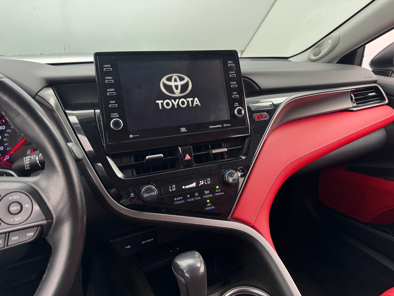 Thumbnail: 2022 Toyota Camry - 3