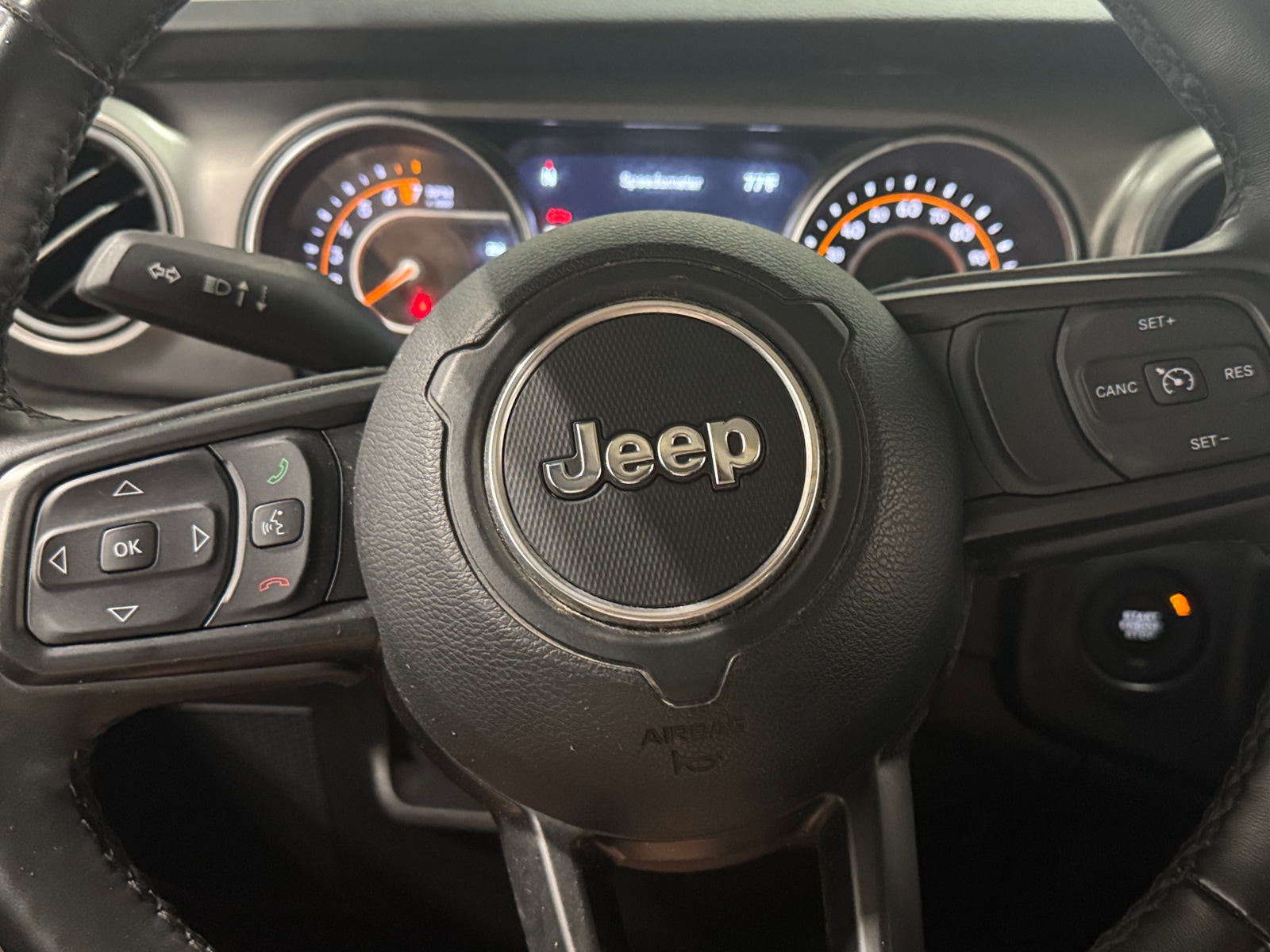 Thumbnail: 2021 Jeep Gladiator - 5