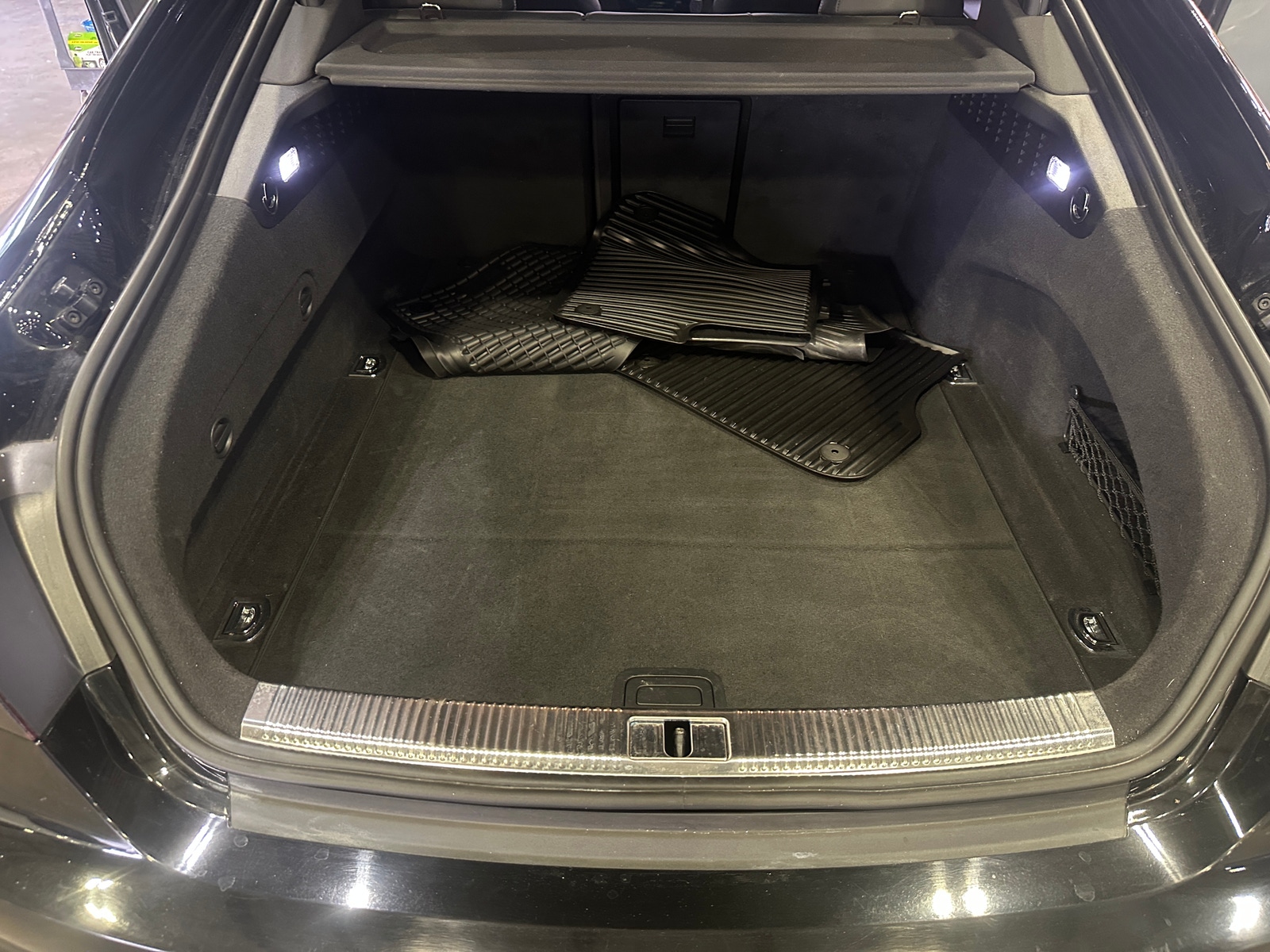 Thumbnail: 2016 Audi S7 - 6