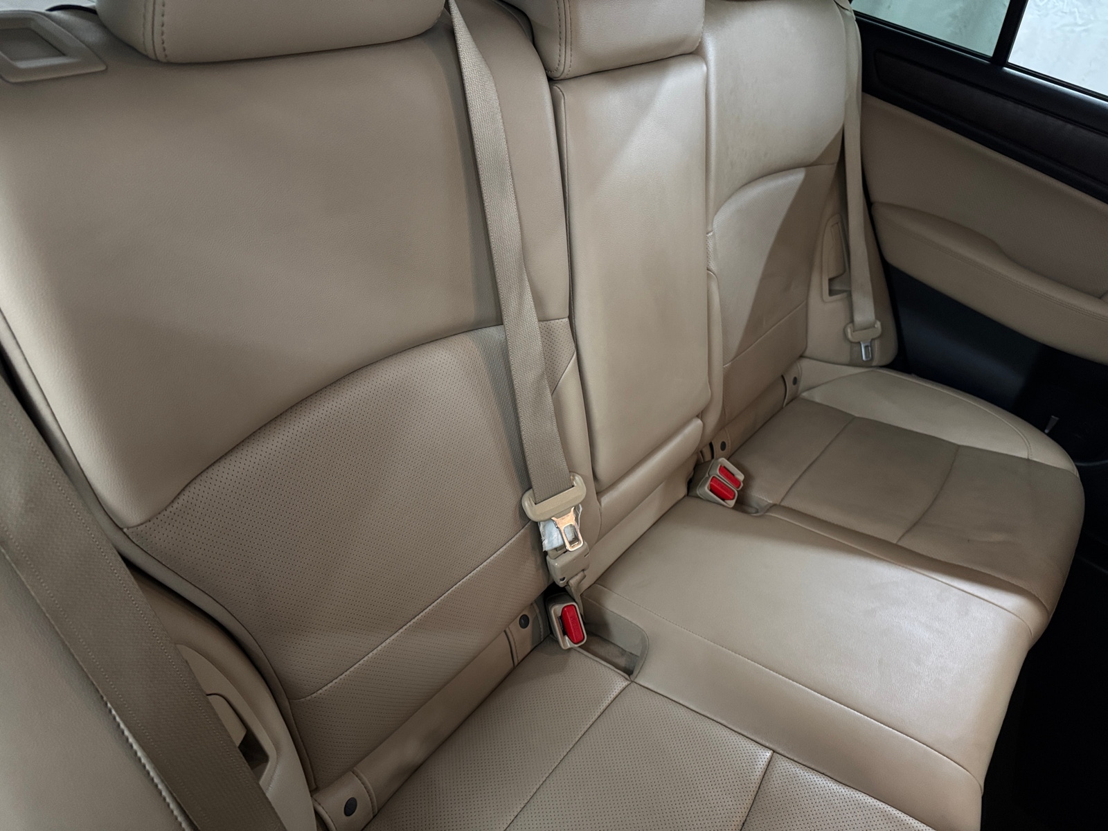Thumbnail: 2015 Subaru Outback - 5