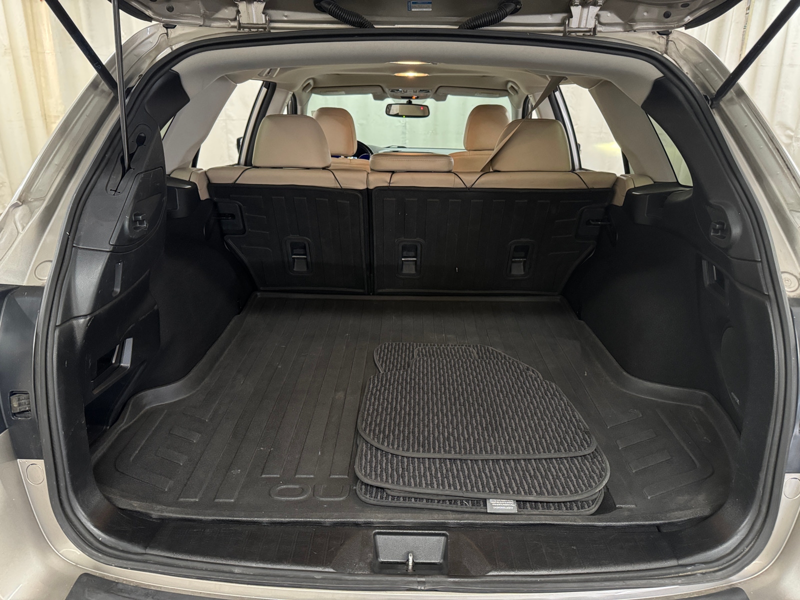 Thumbnail: 2015 Subaru Outback - 6