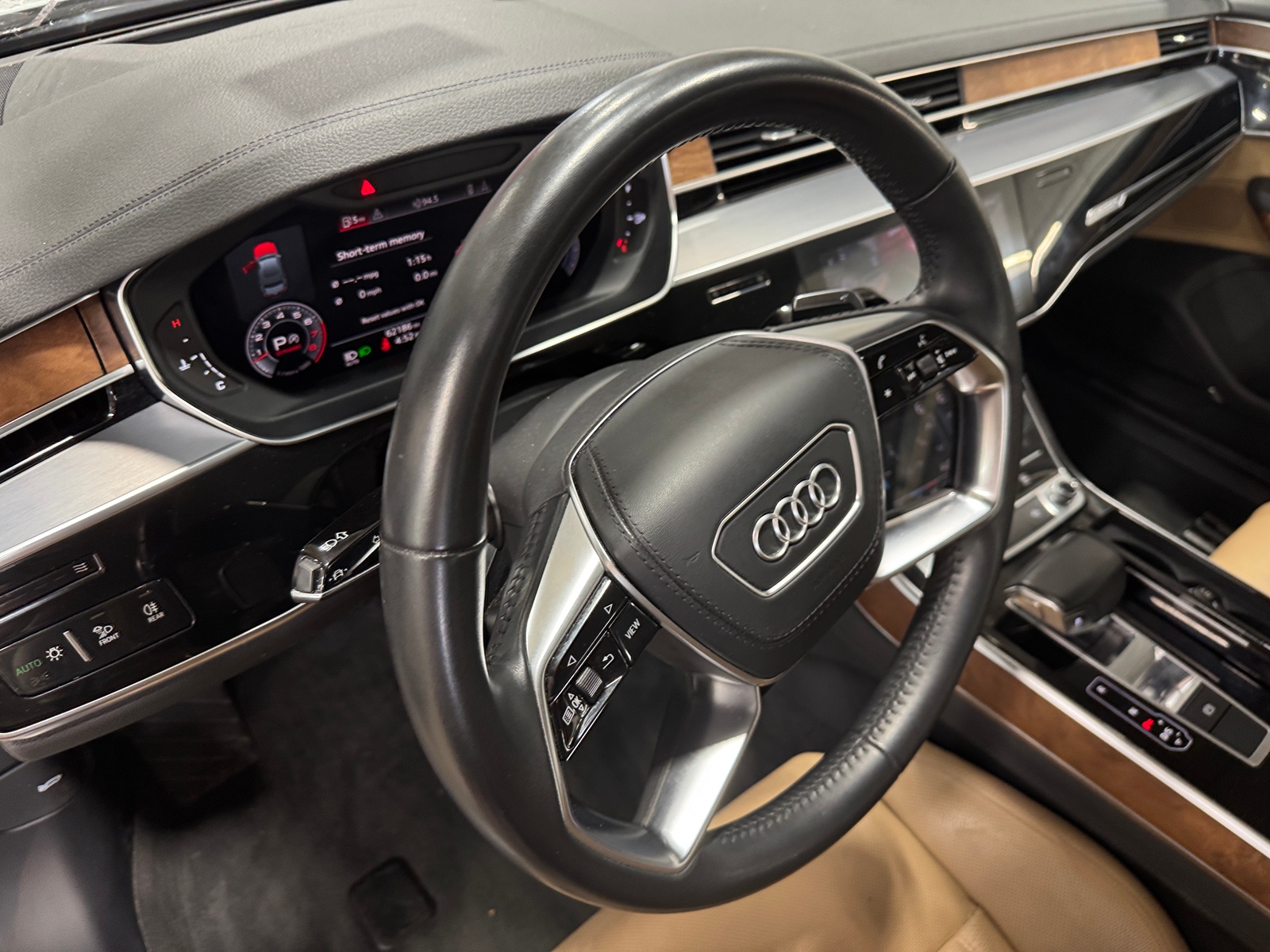 Thumbnail: 2019 Audi A8 - 2