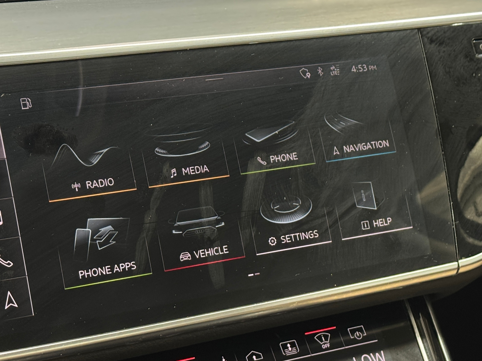Thumbnail: 2019 Audi A8 - 3