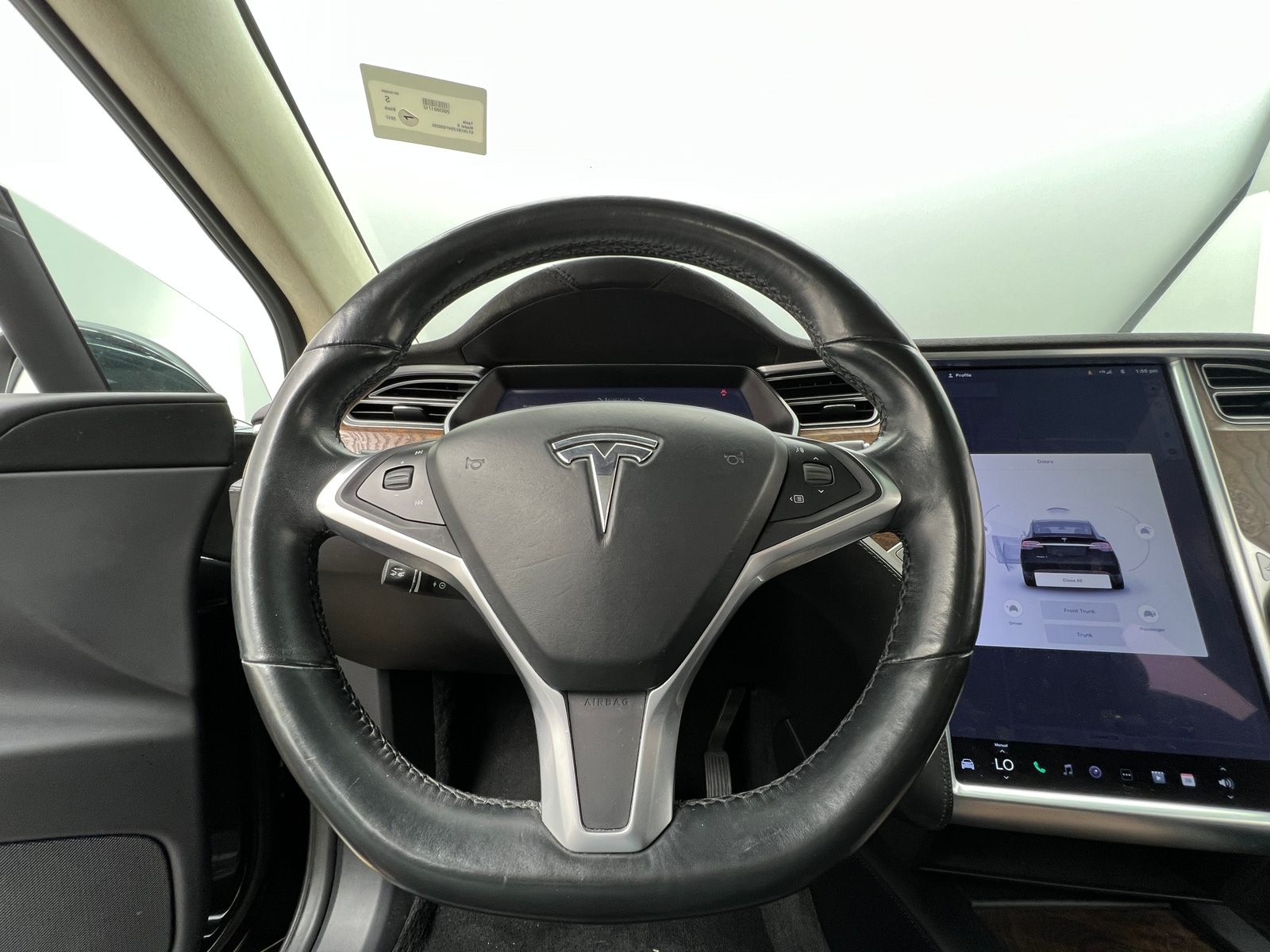Thumbnail: 2017 Tesla Model X - 4