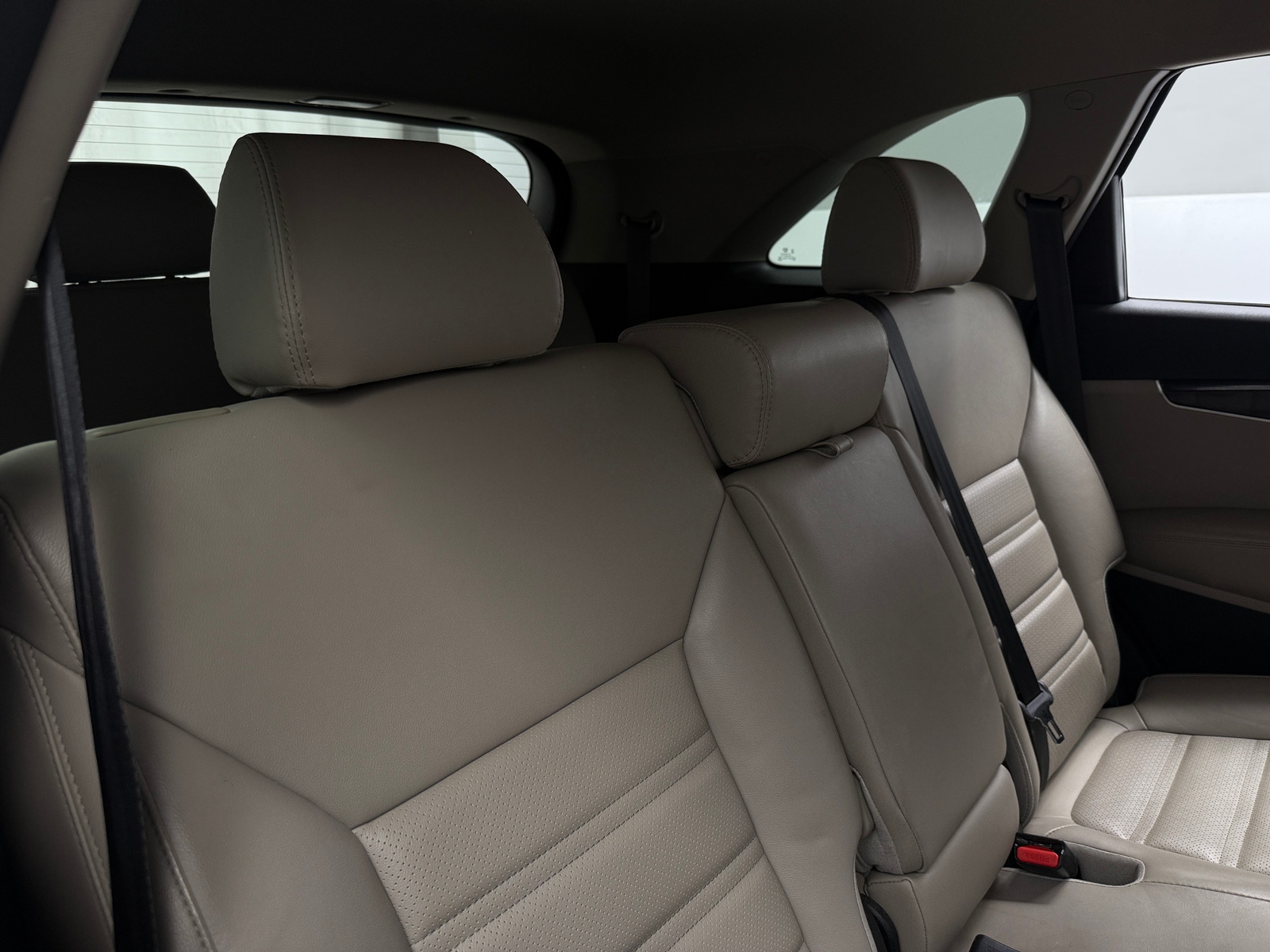 Thumbnail: 2019 Kia Sorento - 5